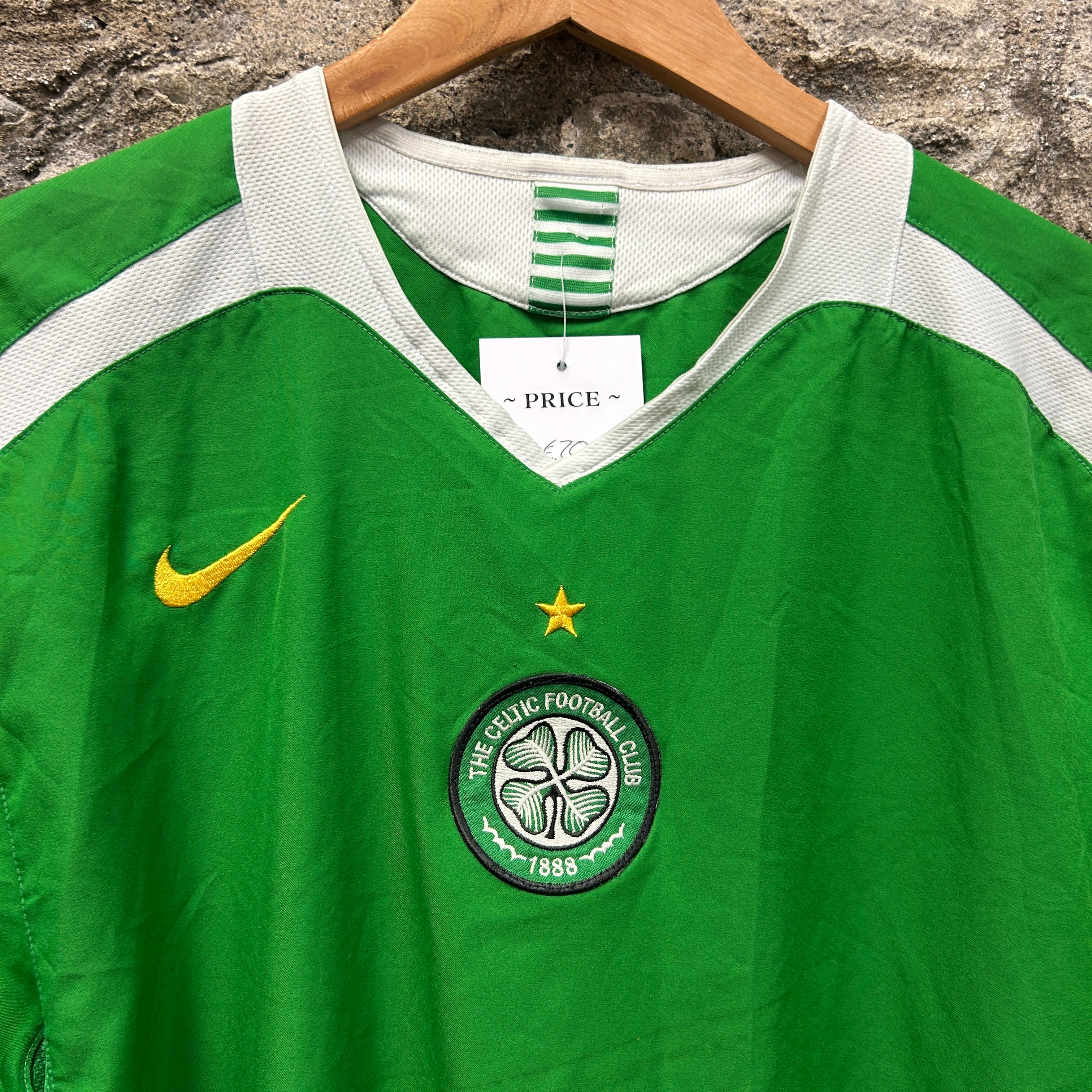 Vintage Celtic 2005-2006 Nike Football Shirt
