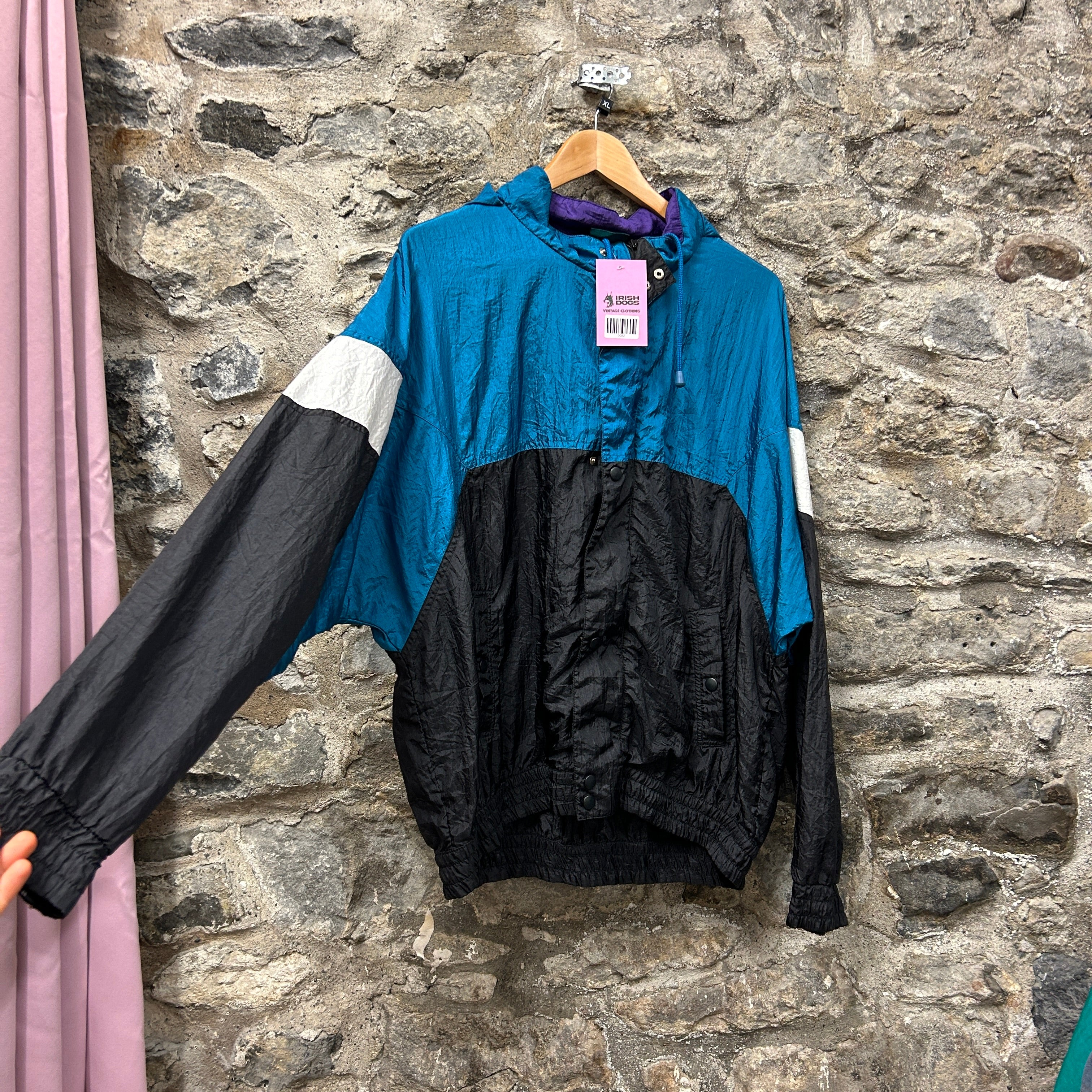 Vintage Windbreaker Jacket