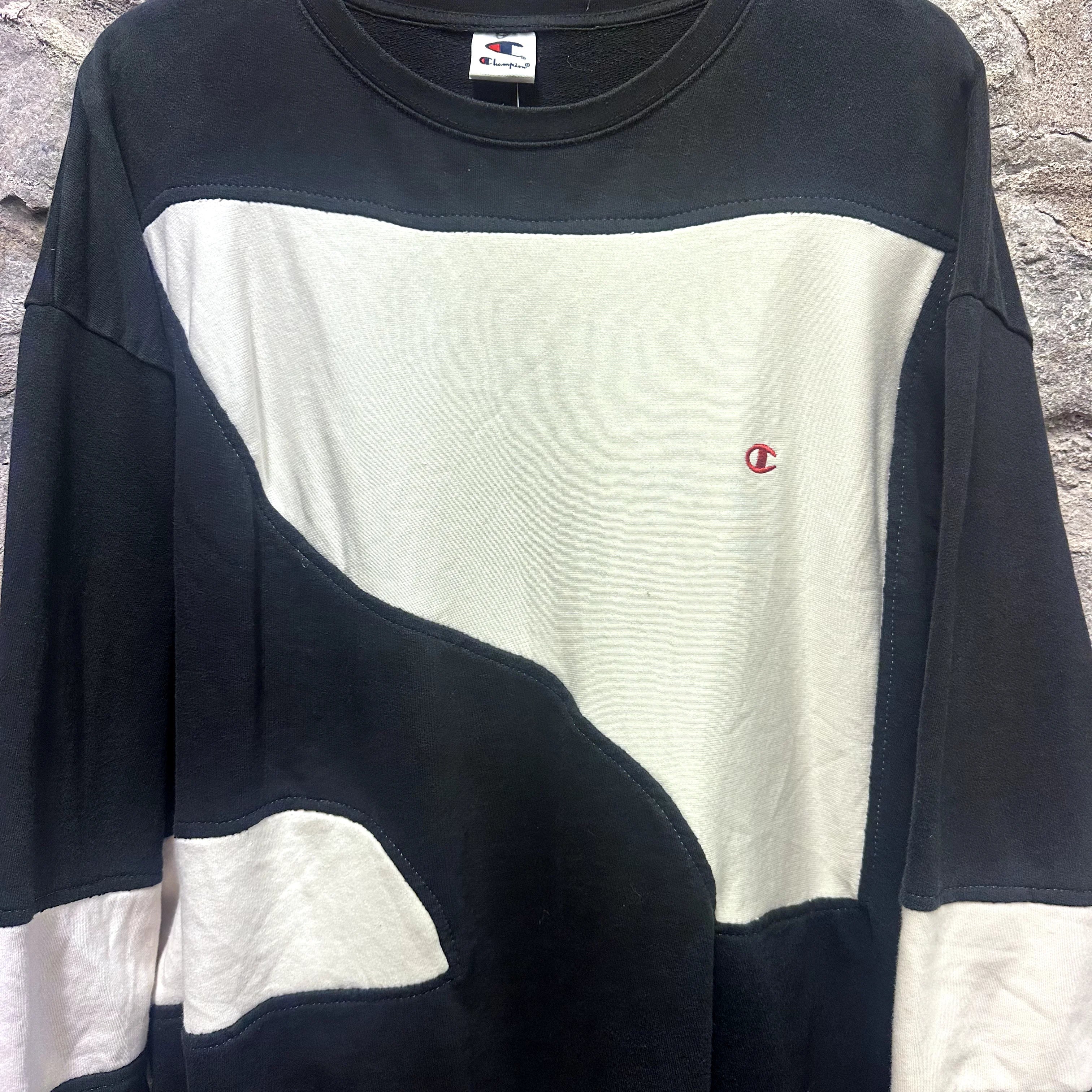 Vintage Champion Sweatshirt