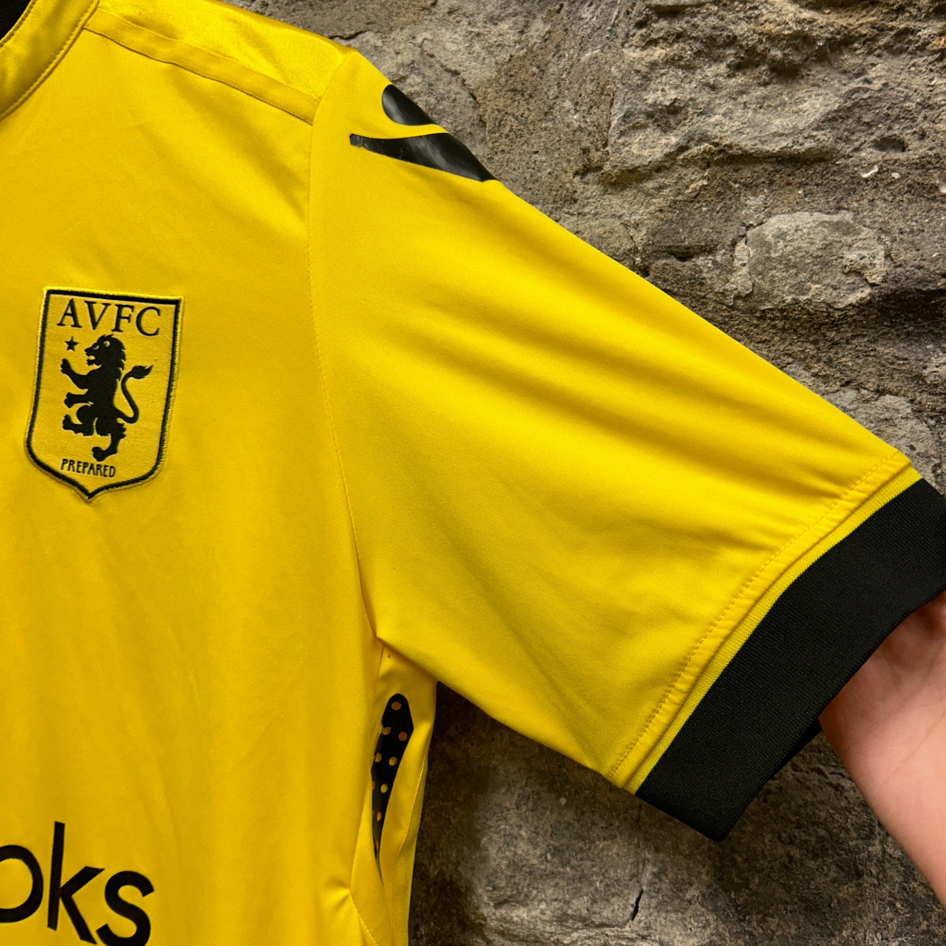 Vintage Aston Villa Football Shirt 2015-2016