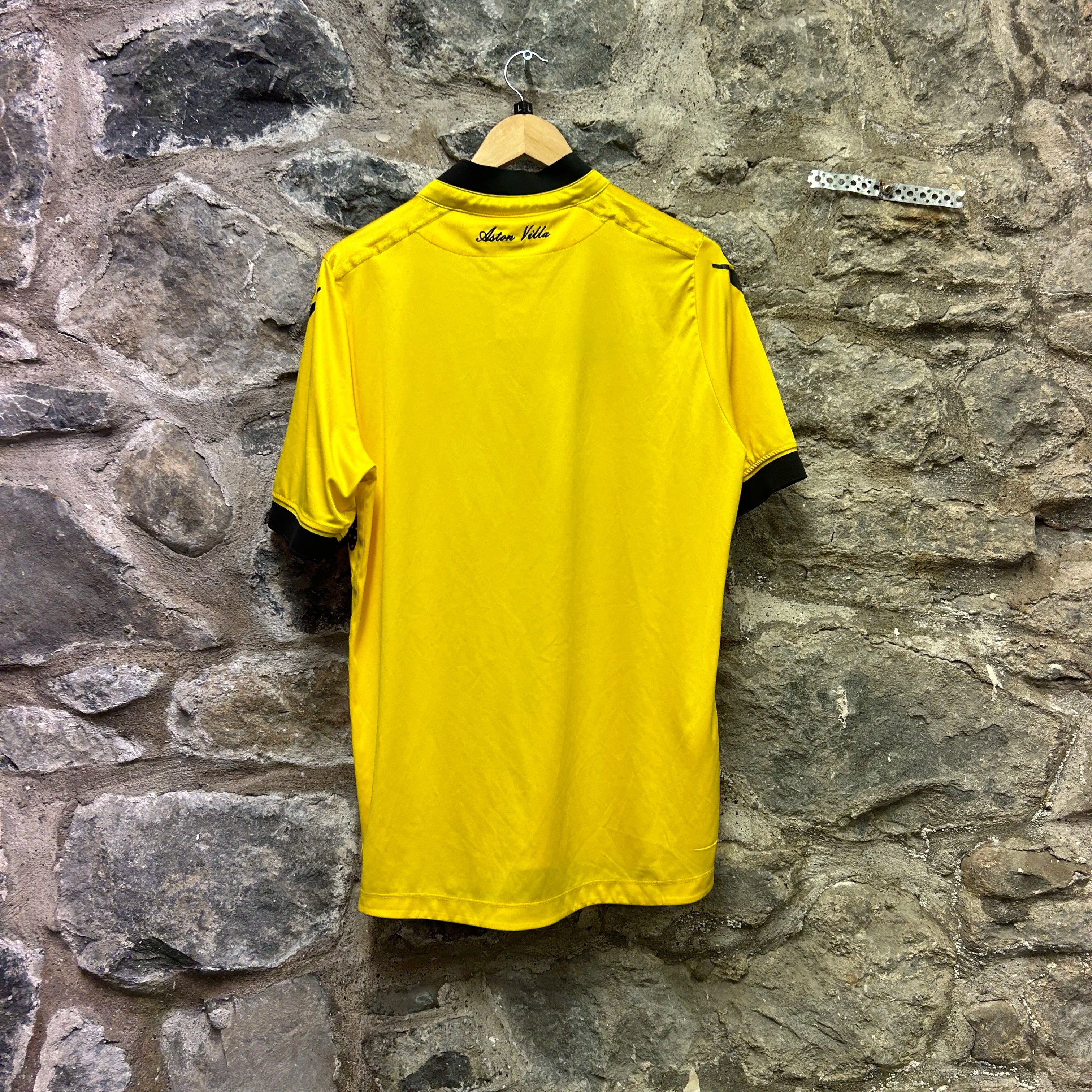 Vintage Aston Villa Football Shirt 2015-2016