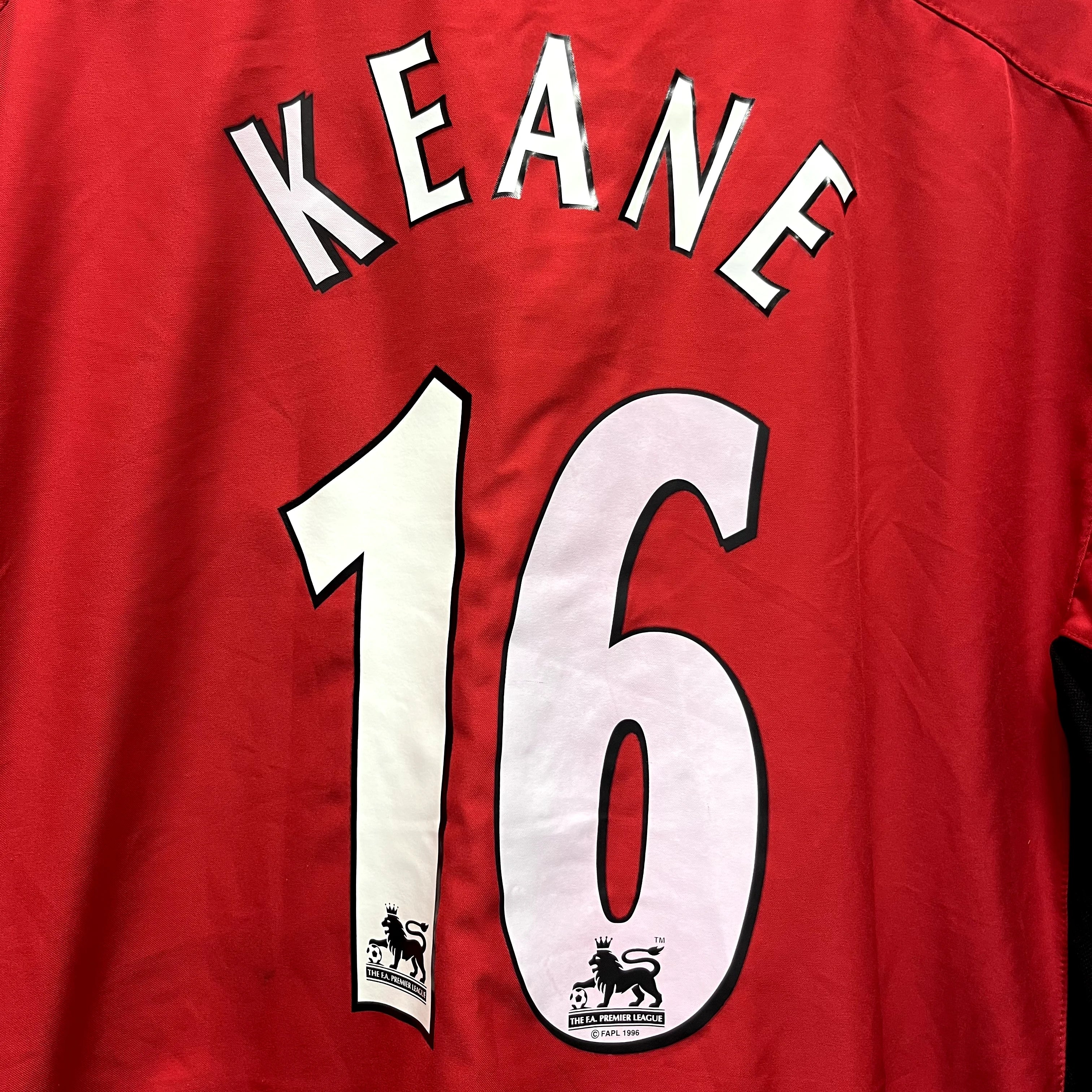 Roy Keane Vintage Manchester United Football Shirt 2002