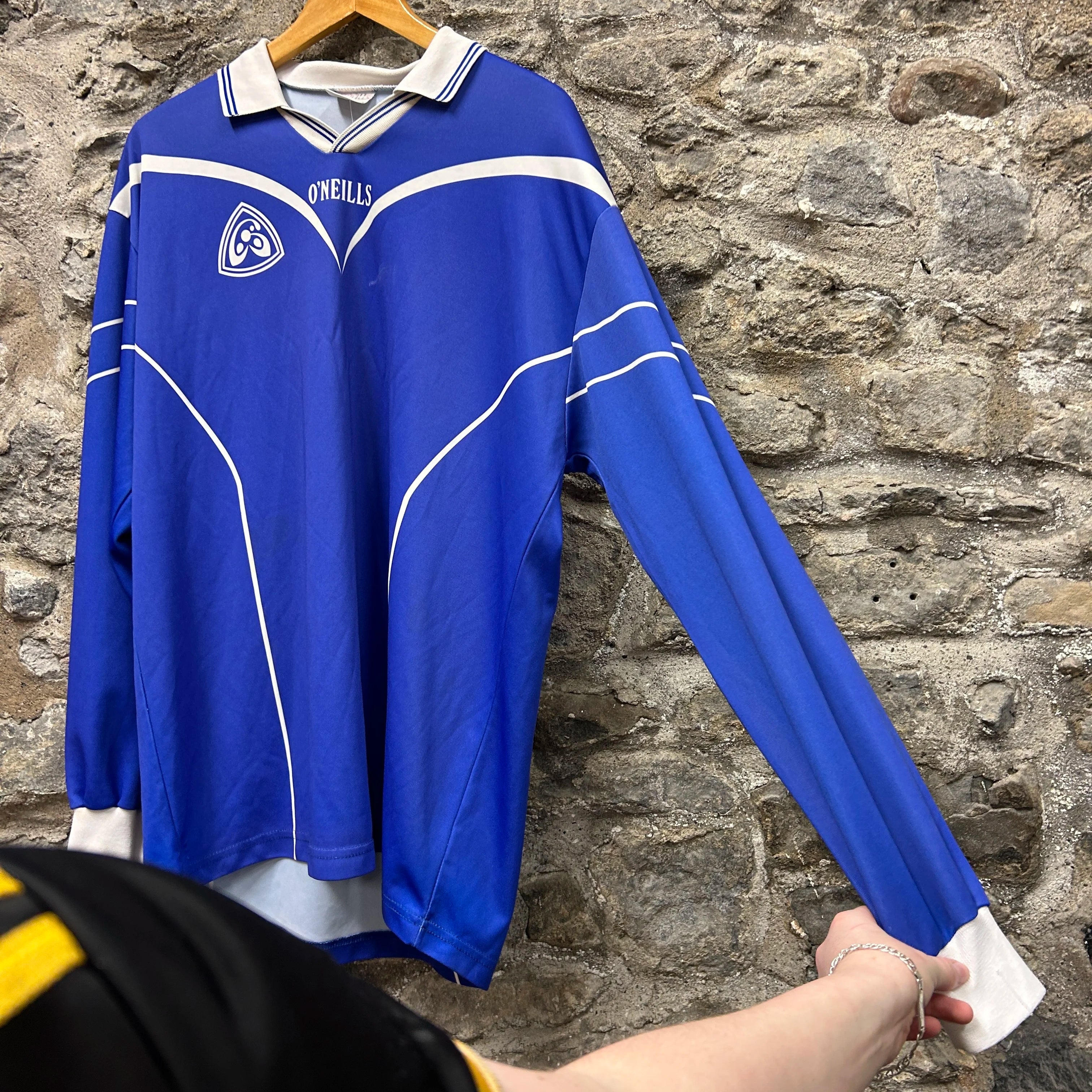 Vintage O'neills Long Sleeve Sports Jersey