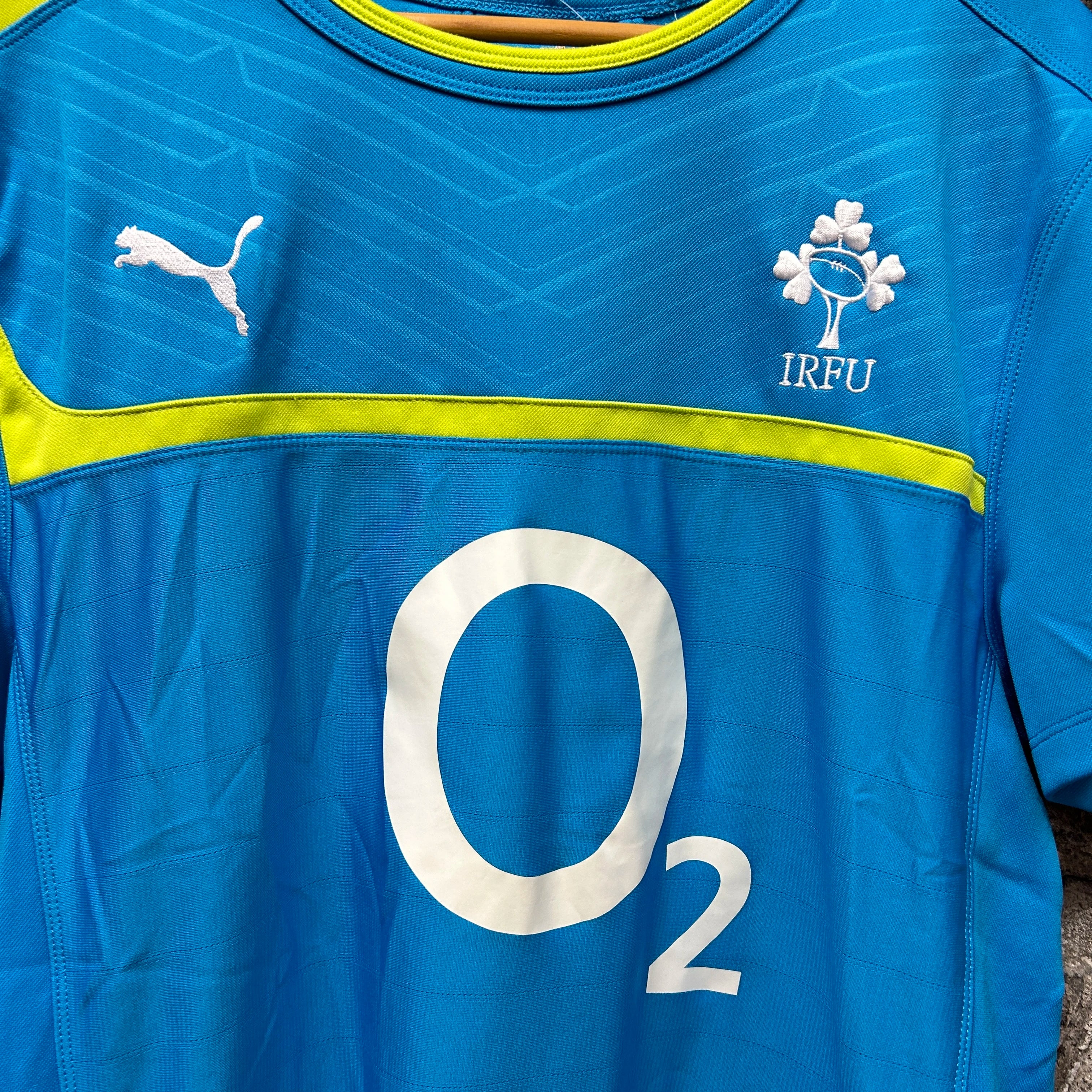 Ireland Player Issue training Top