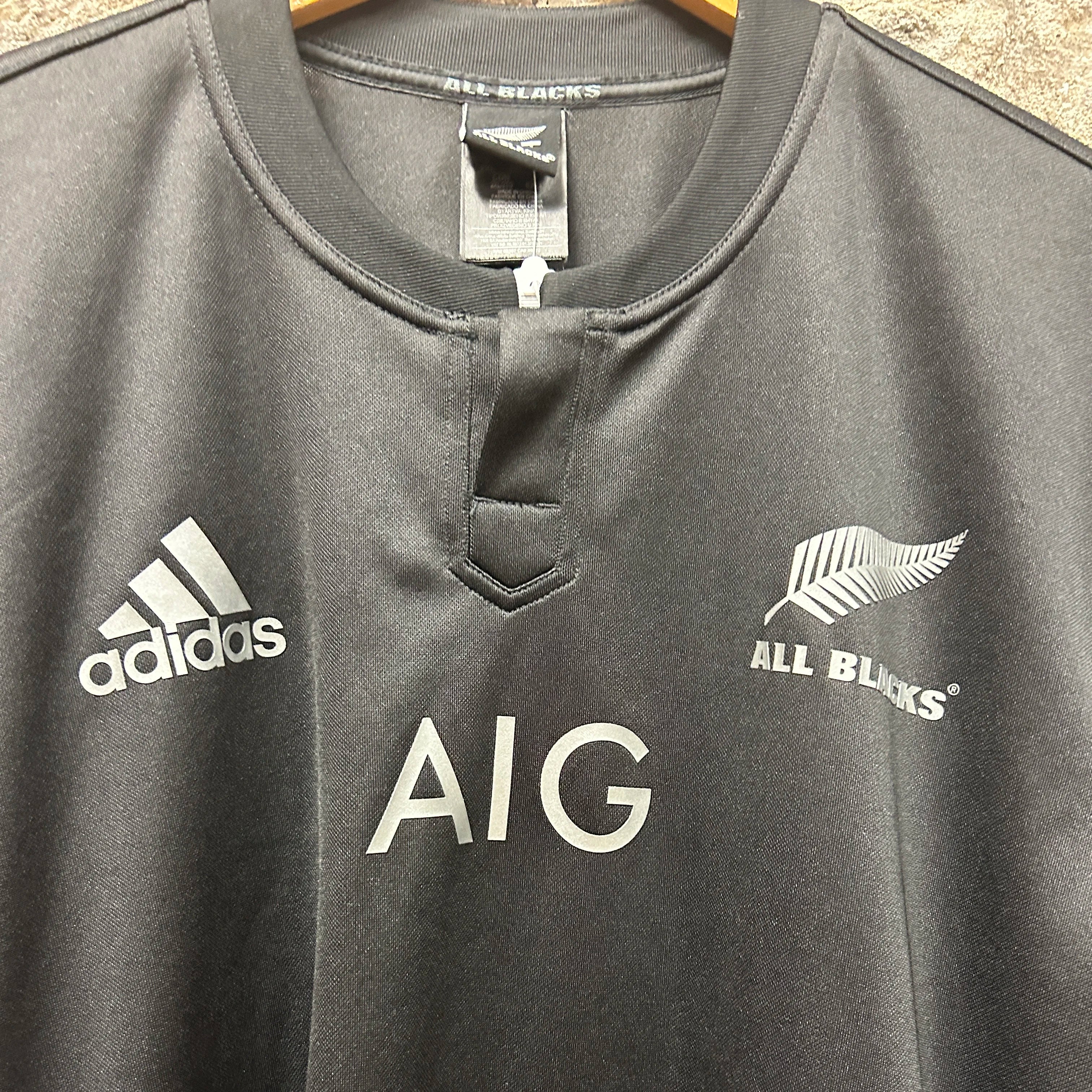 Vintage New Zealand Sports Jersey
