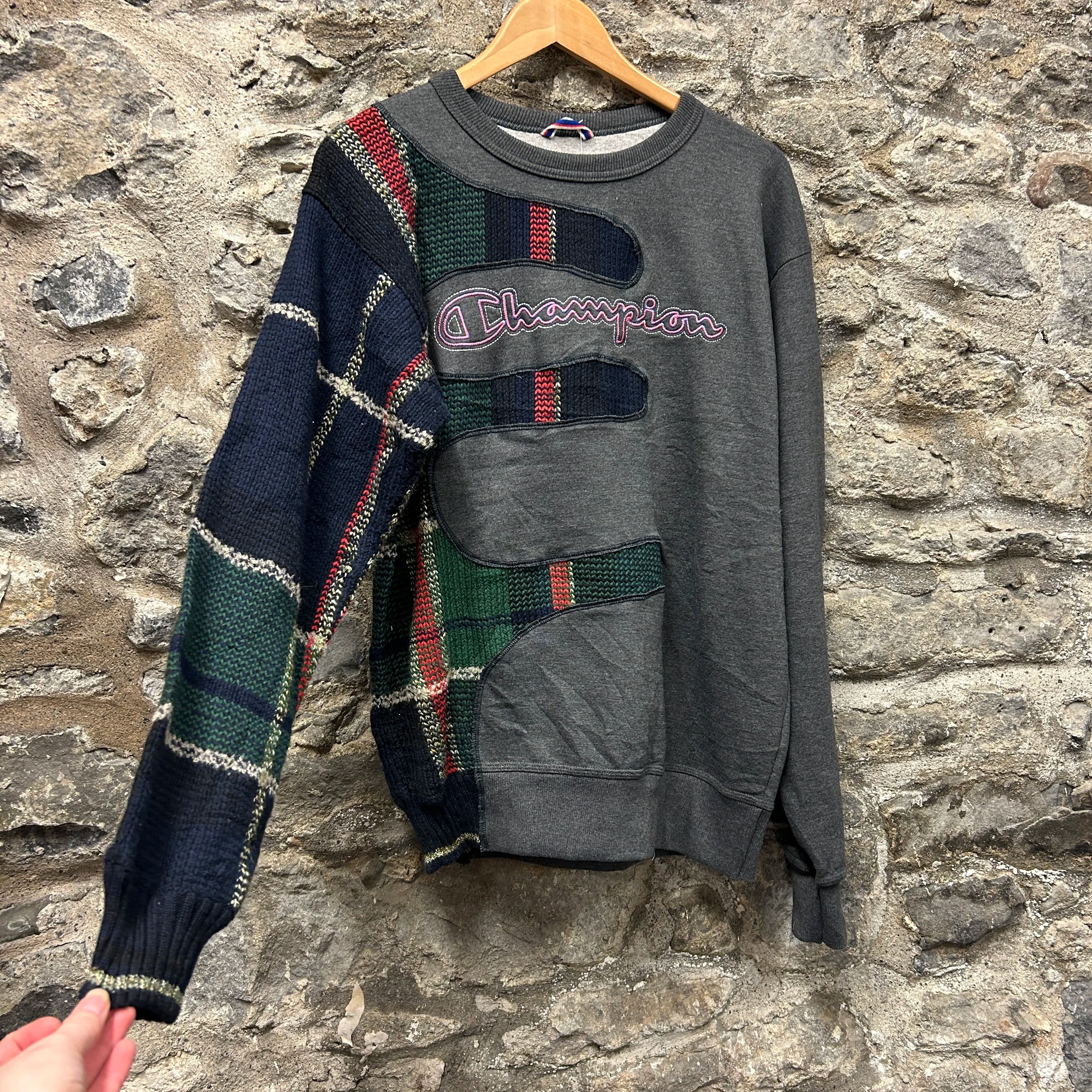 <p>Champion Patterned Rework Sweatshirt</p>