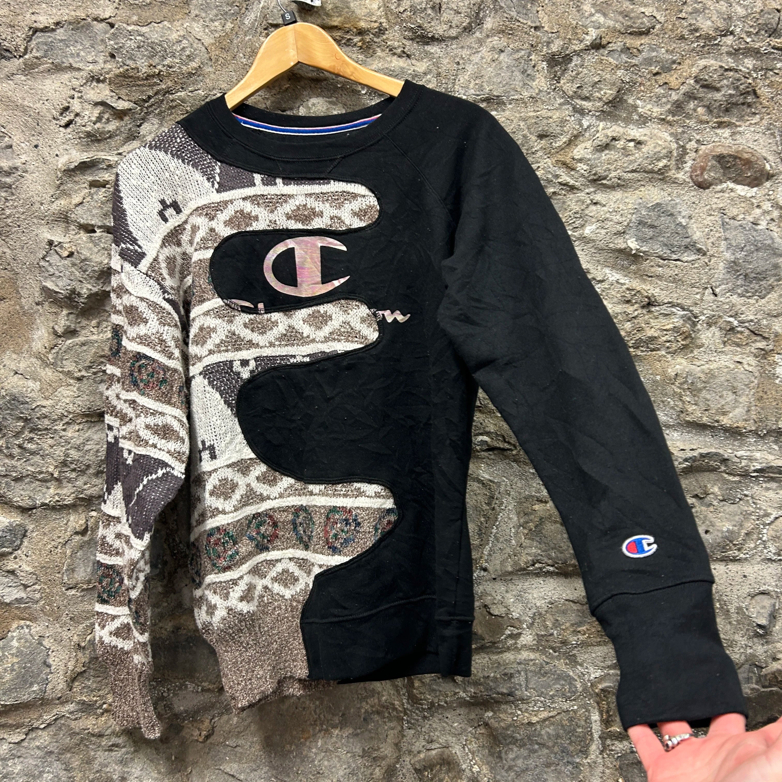 Vintage Champion Sweatshirt