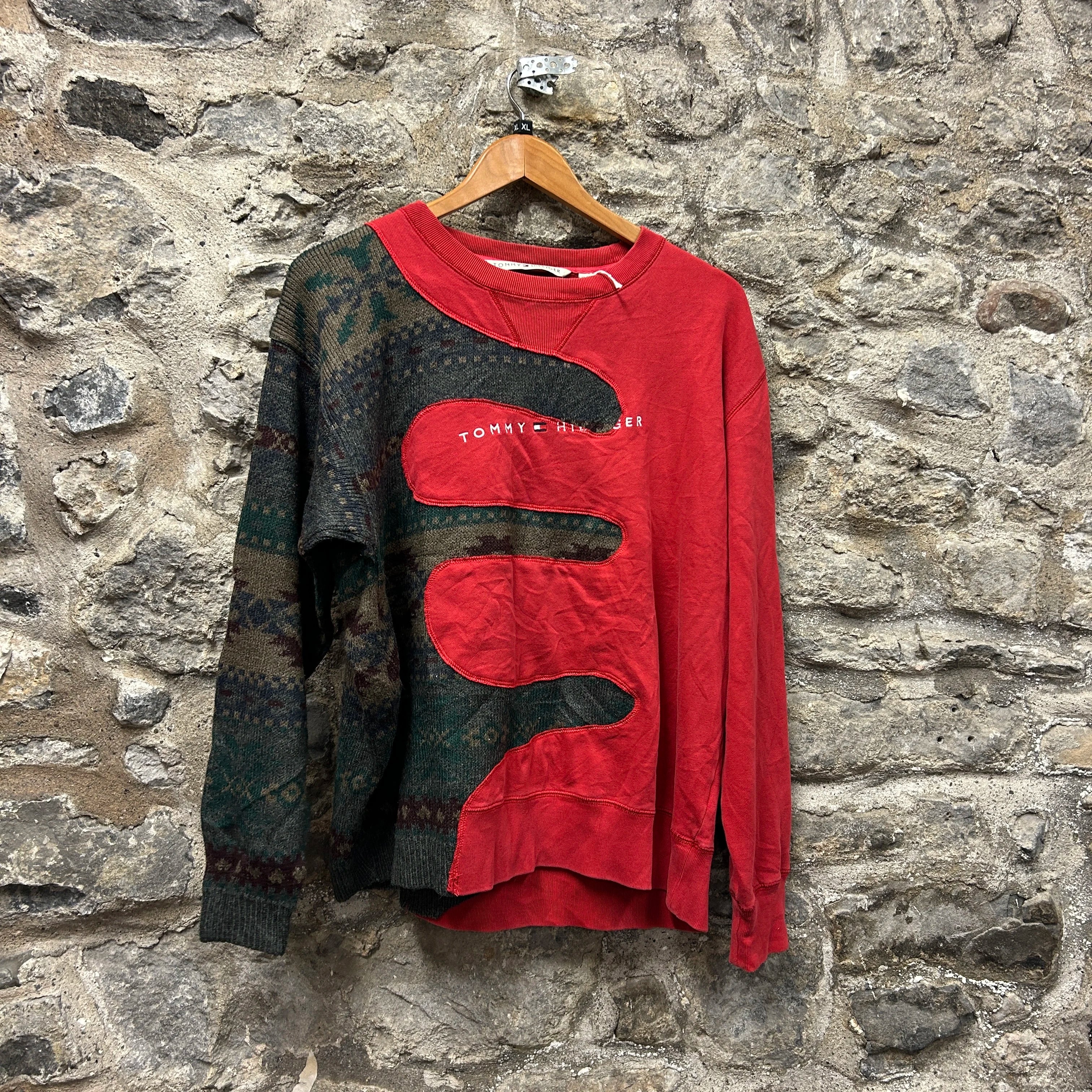 Vintage Tommy Hilfiger Sweatshirt