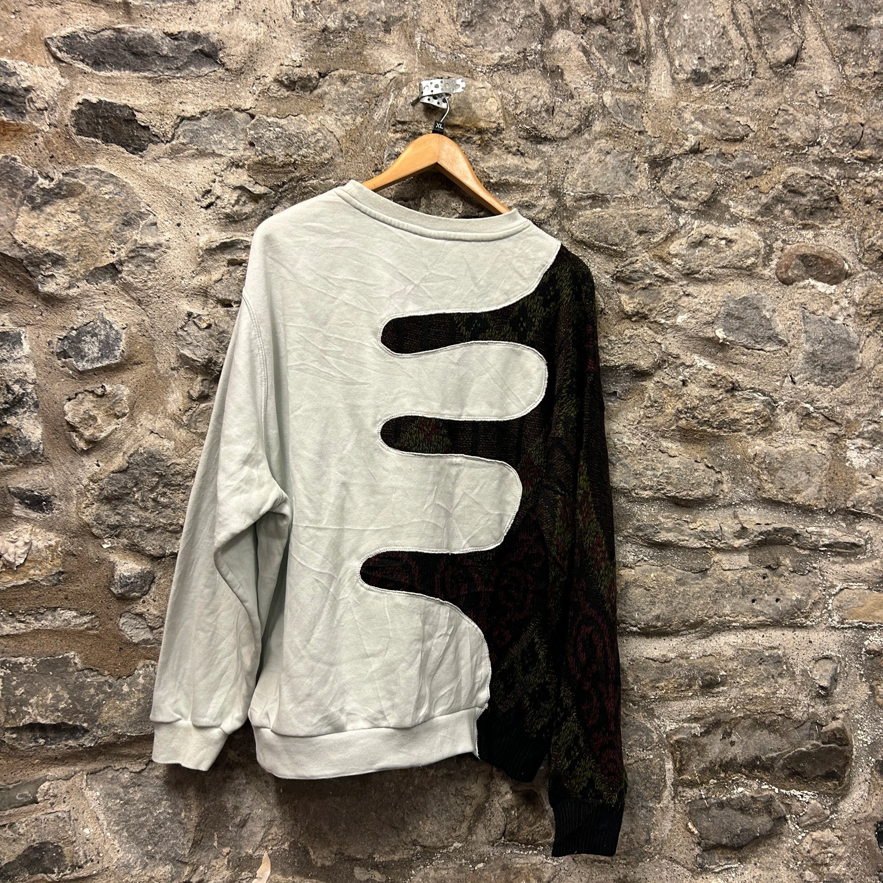 <p>Nike Patterned Rework Sweatshirt</p>