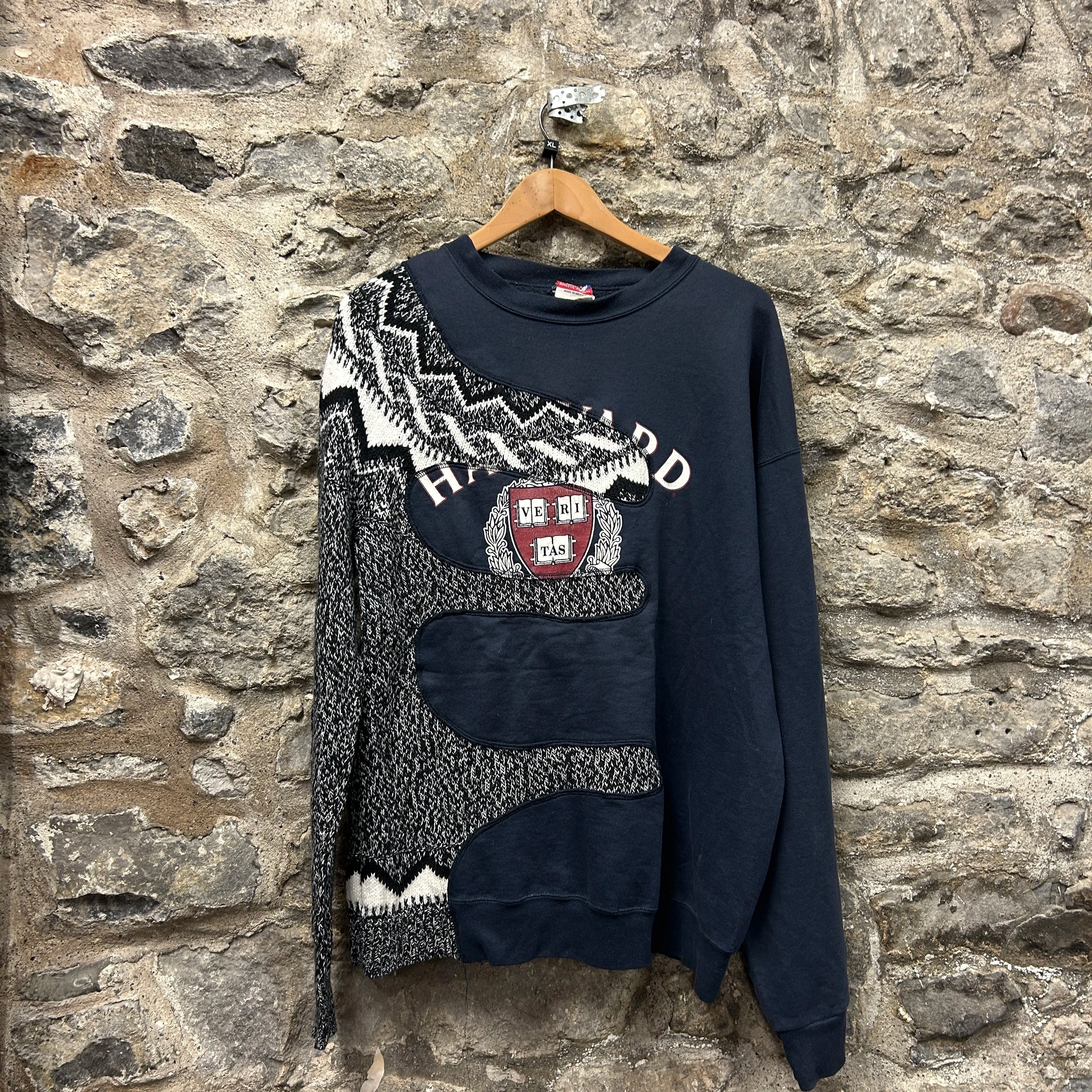 <p>Champion Patterned Rework Sweatshirt</p>
