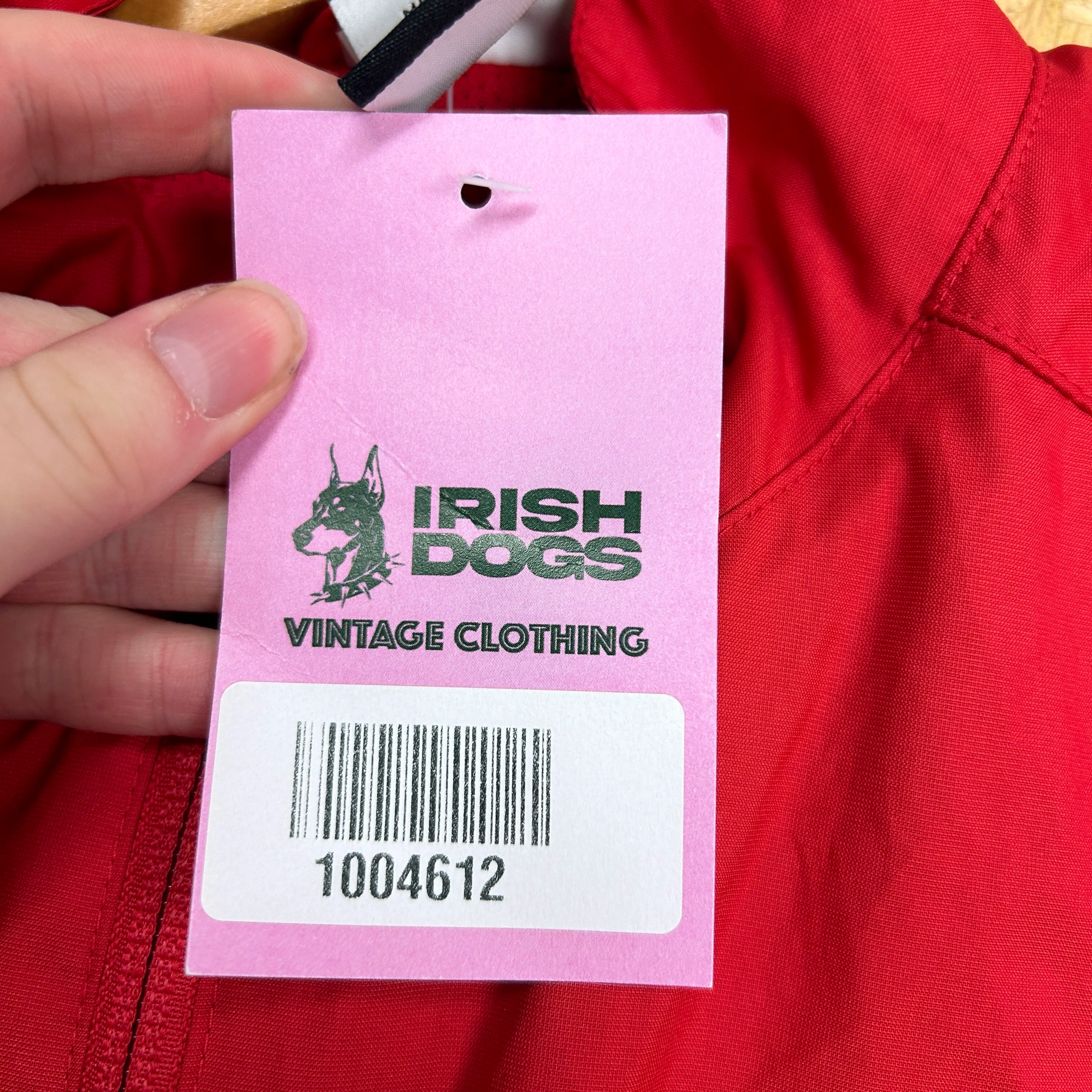 <p>Manchester United Windbreaker Jacket</p>