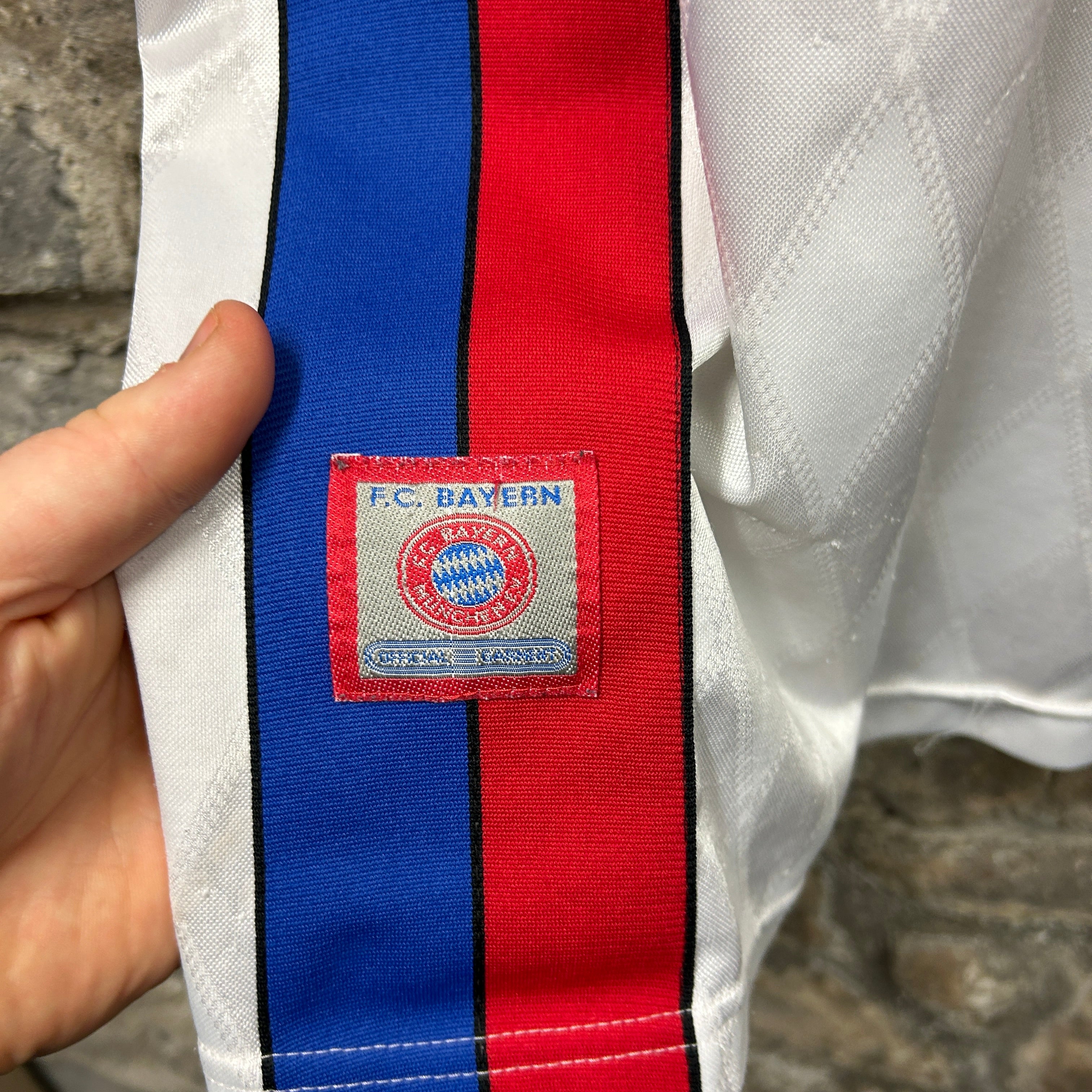 Vintage Bayern Munich 1996/1998 Adidas Football Shirt