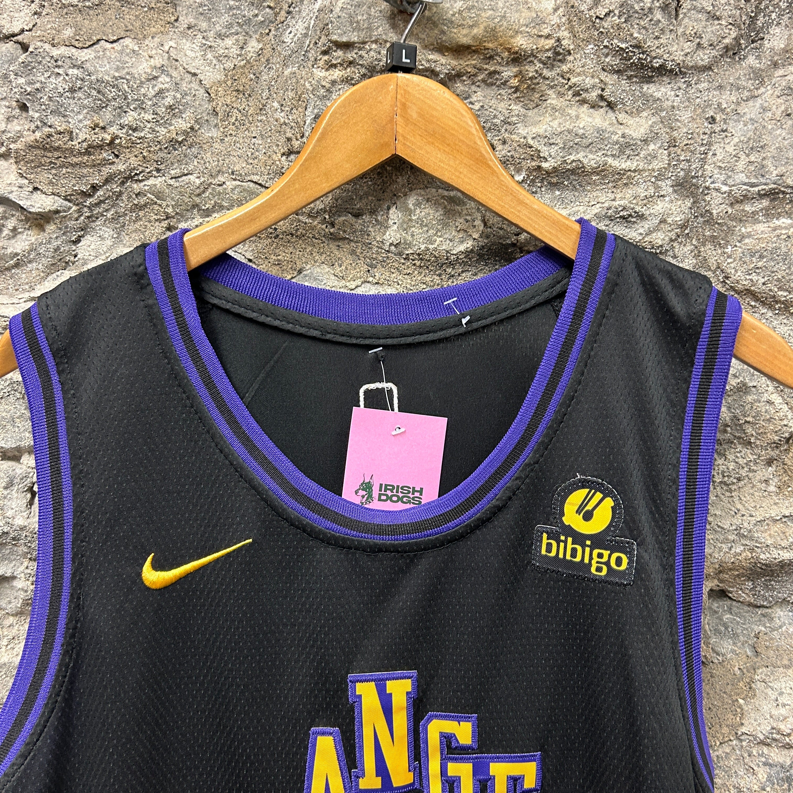 LA Lakers Lebron James Nike Jersey