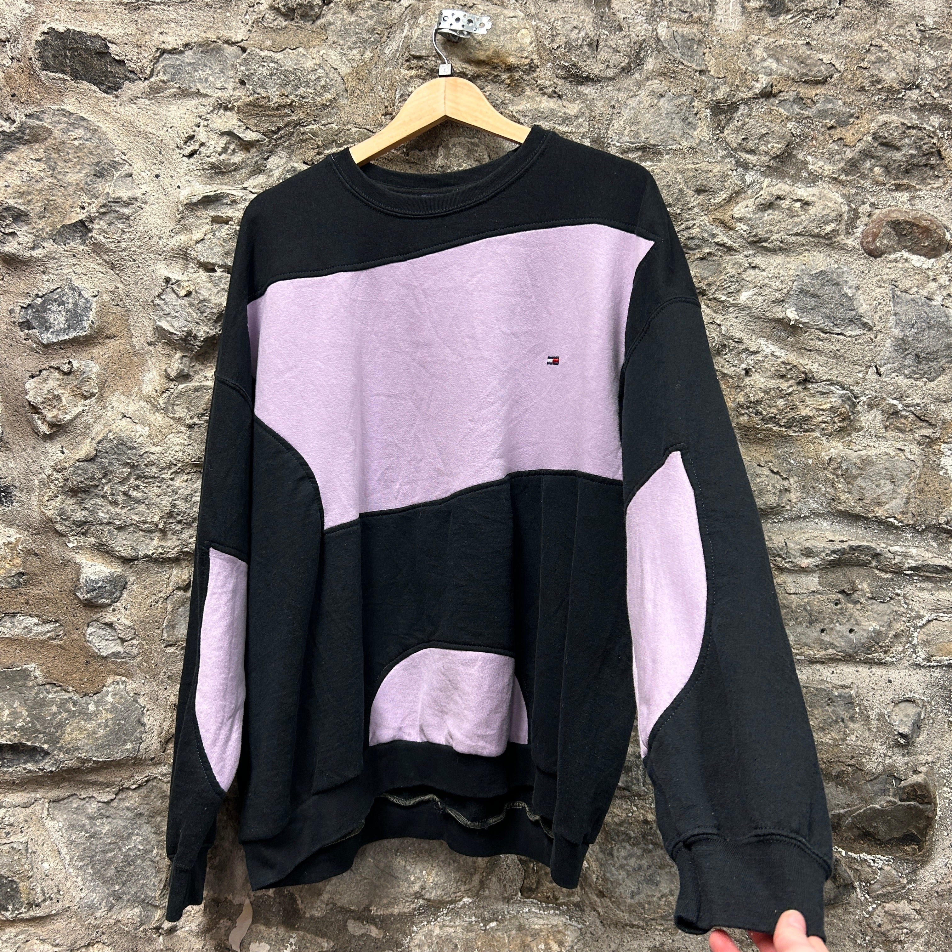 Reworked Tommy Hilfiger Sweatshirt