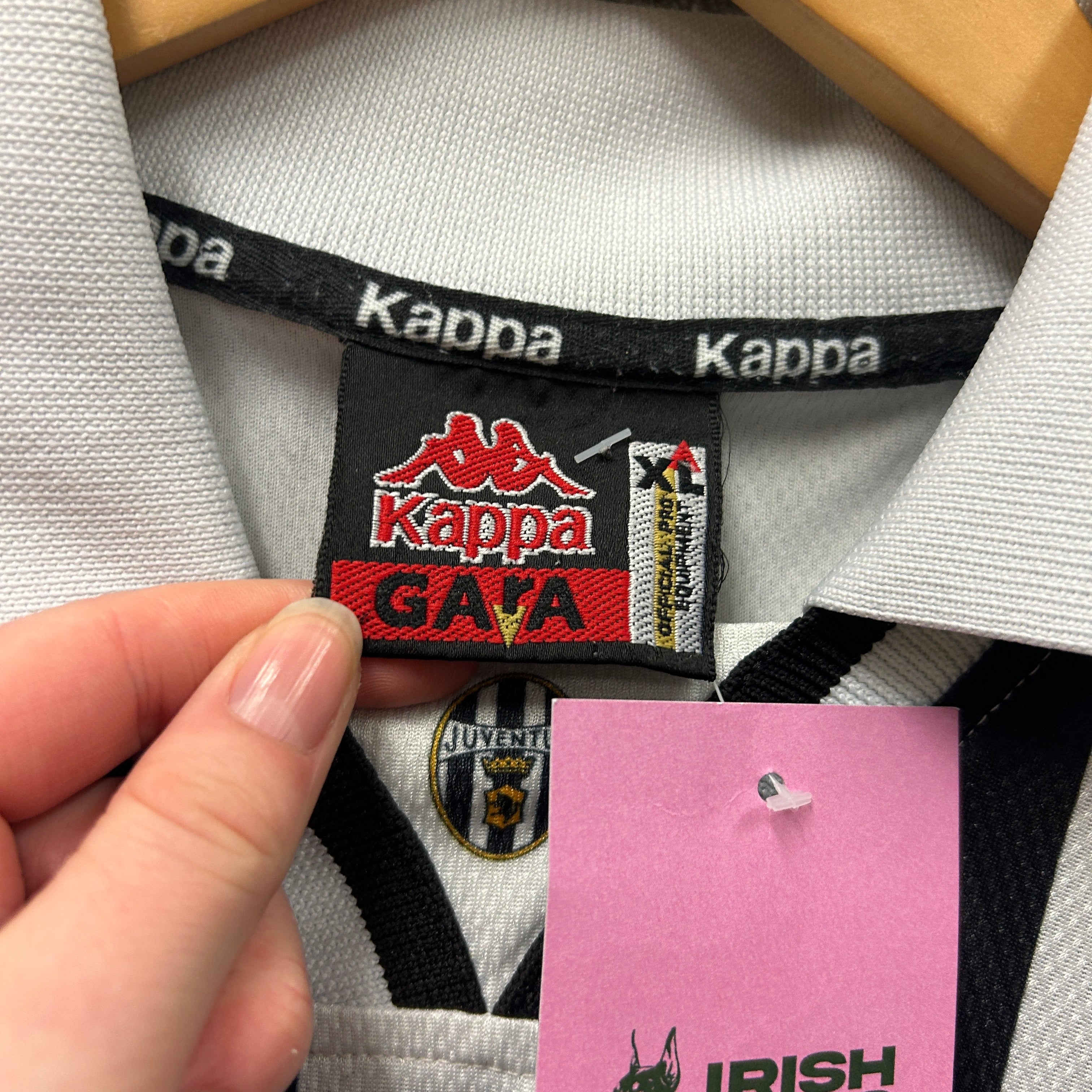 Vintage Juventus 1996-1997 Kappa Football Shirt