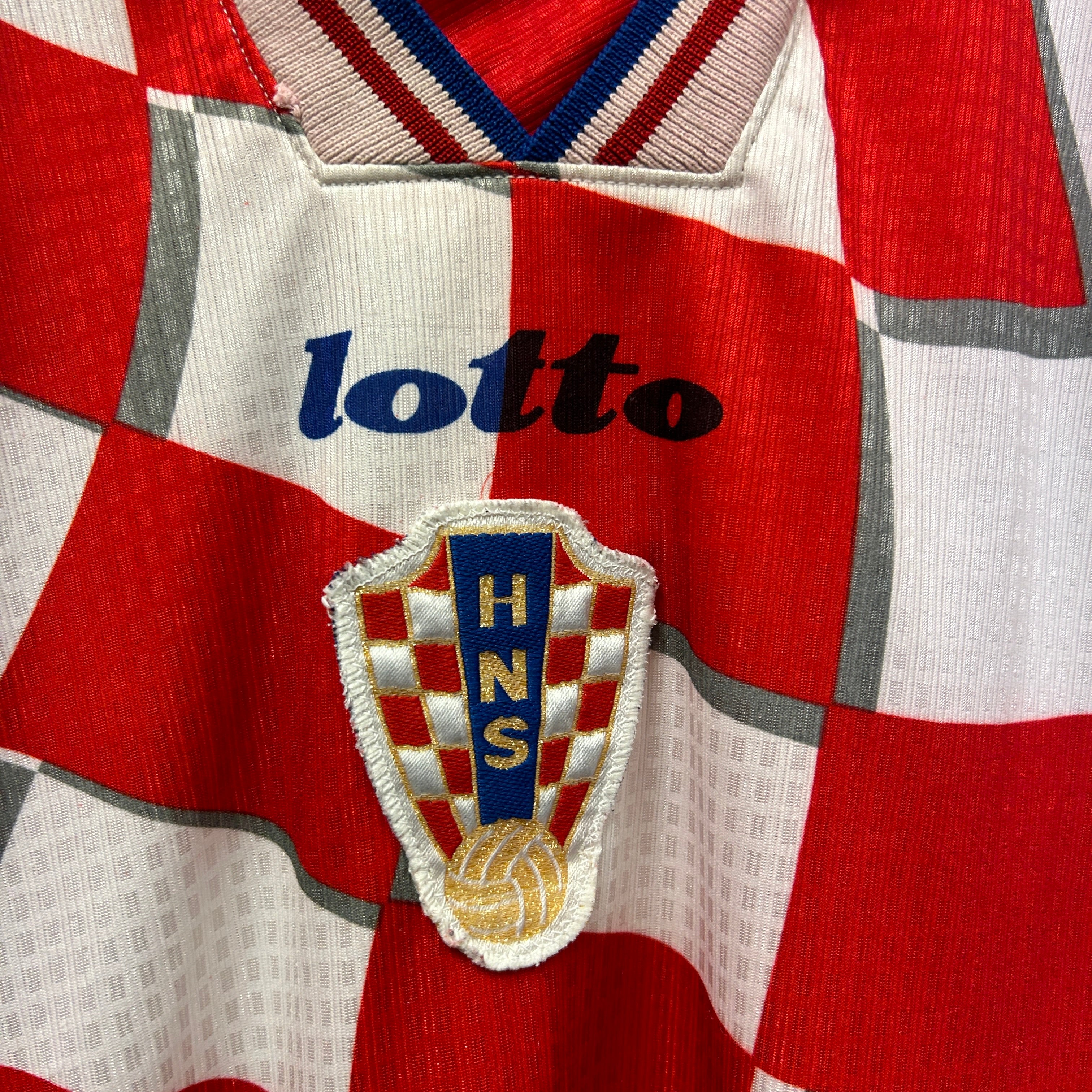 Vintage Croatia 1998-2001 Lotto Football Shirt