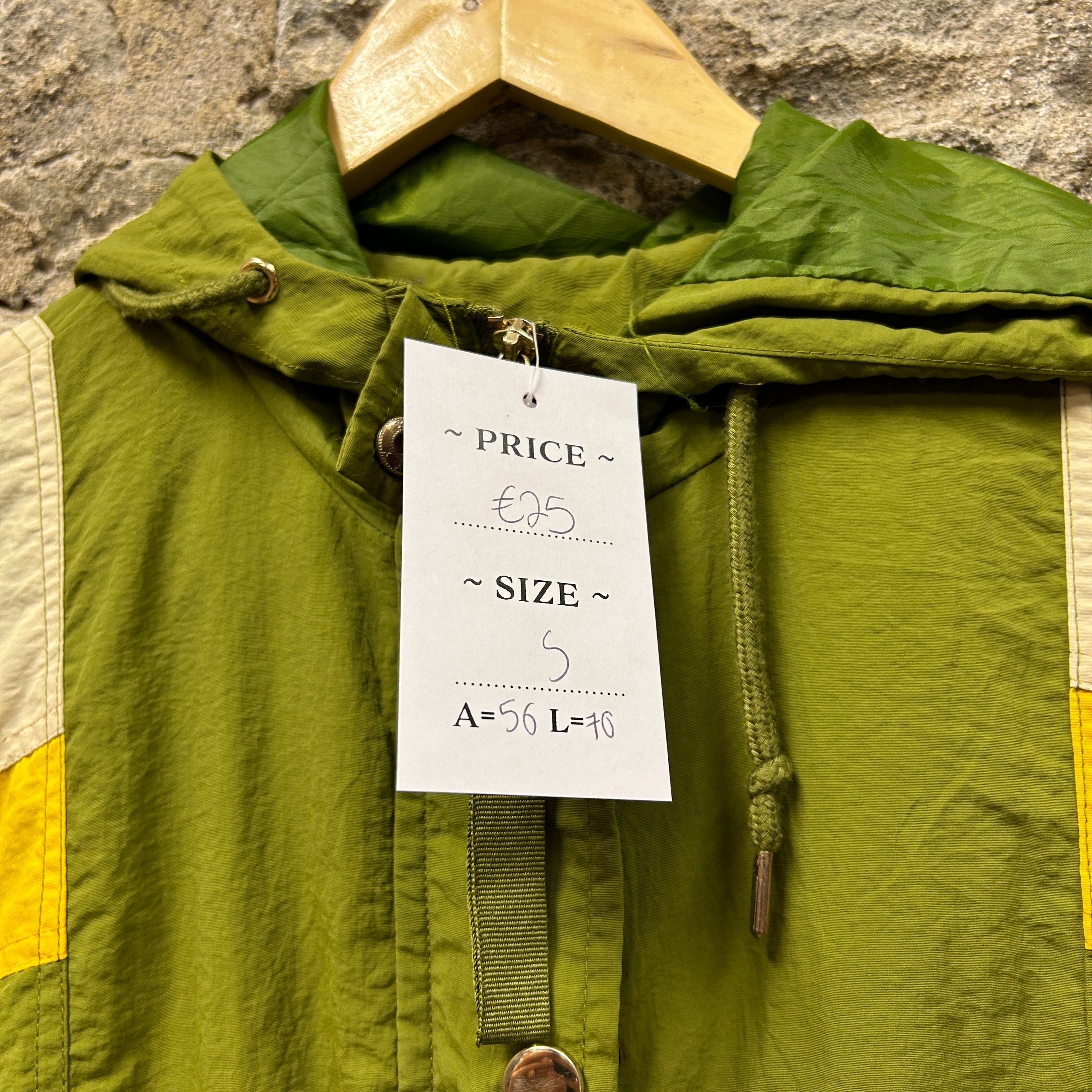 Vintage Windbreaker Jacket