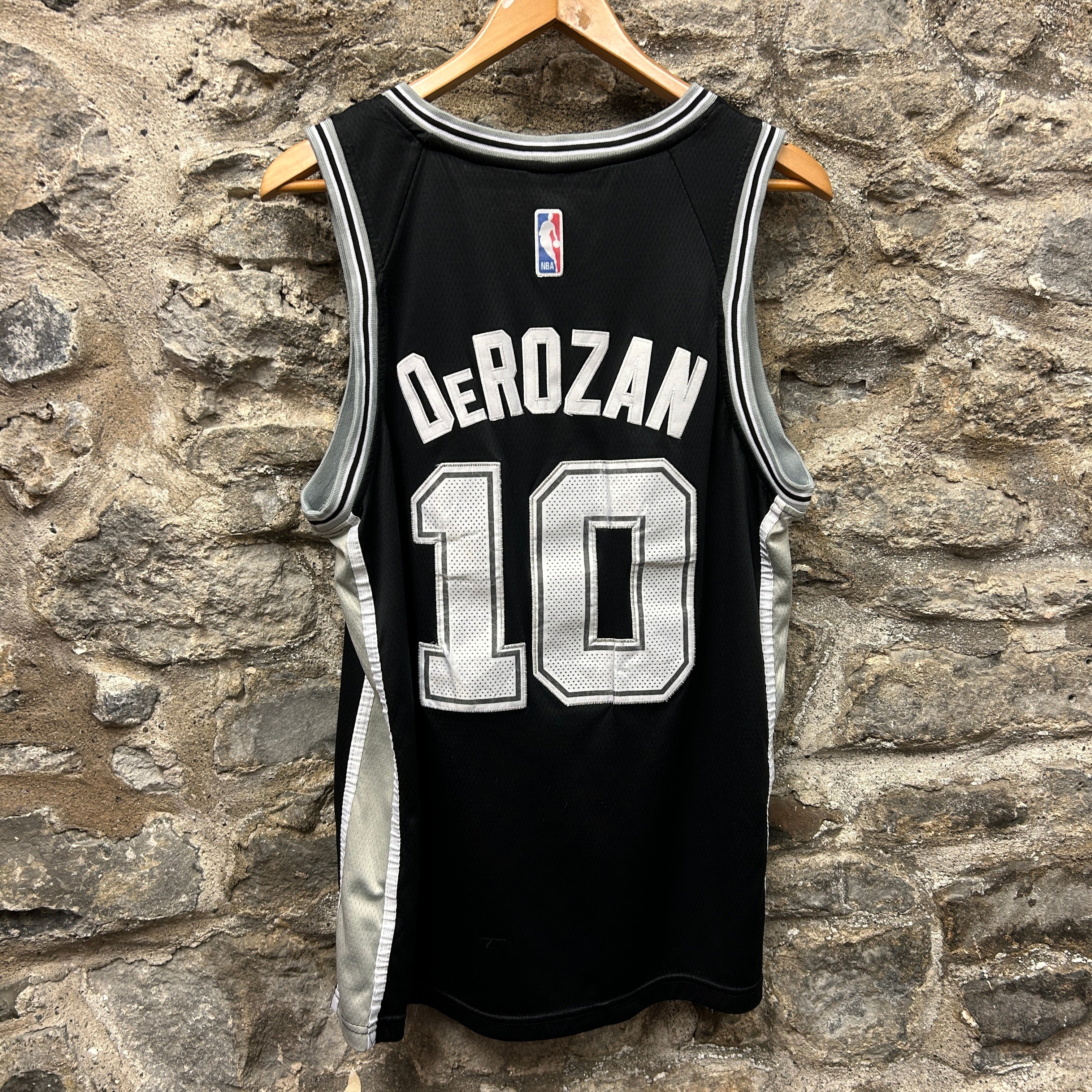 Demar Derozan San Antonio Spurs Nike Basketball Jersey
