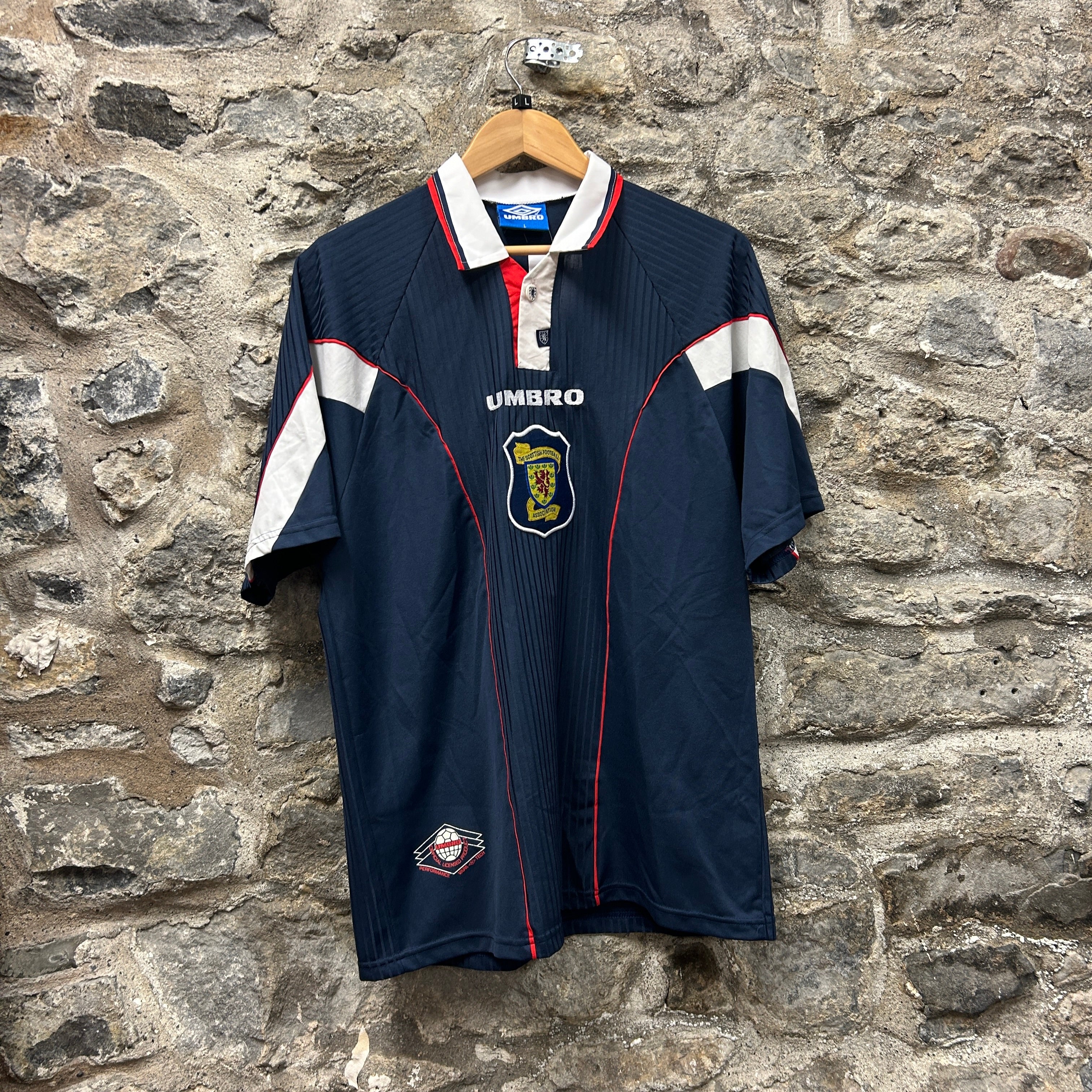 Vintage Scotland 1996-1998 Umbro Football Shirt