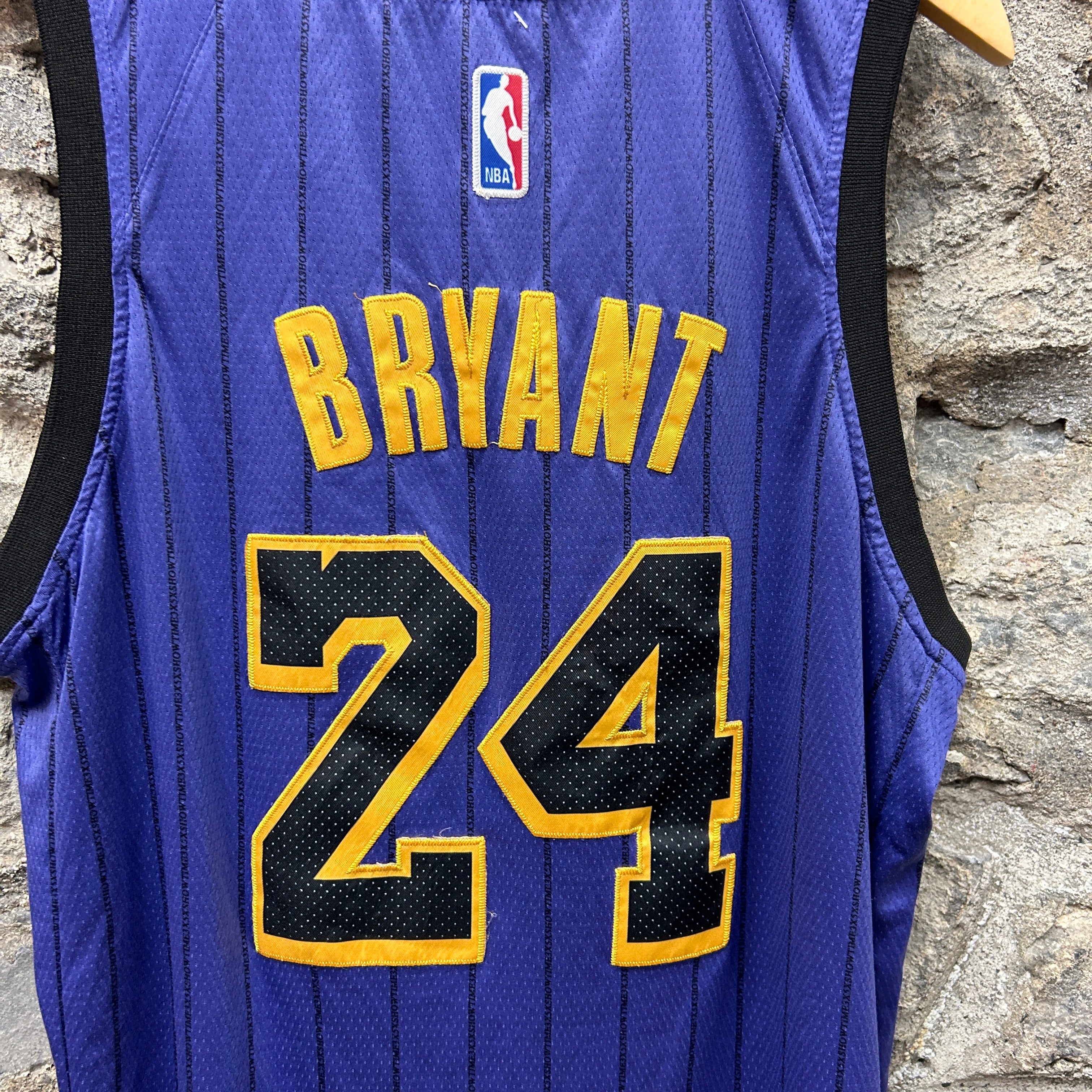 LA Lakers Lebron James Nike Basketball Jersey