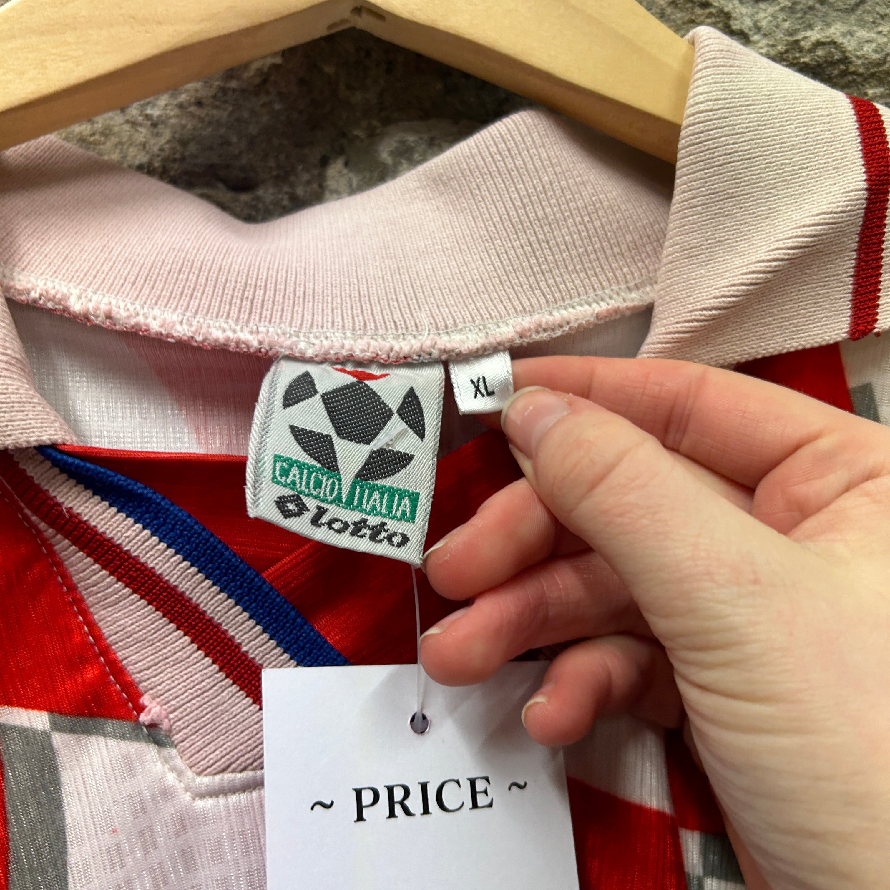 Vintage Croatia 1998-2001 Lotto Football Shirt