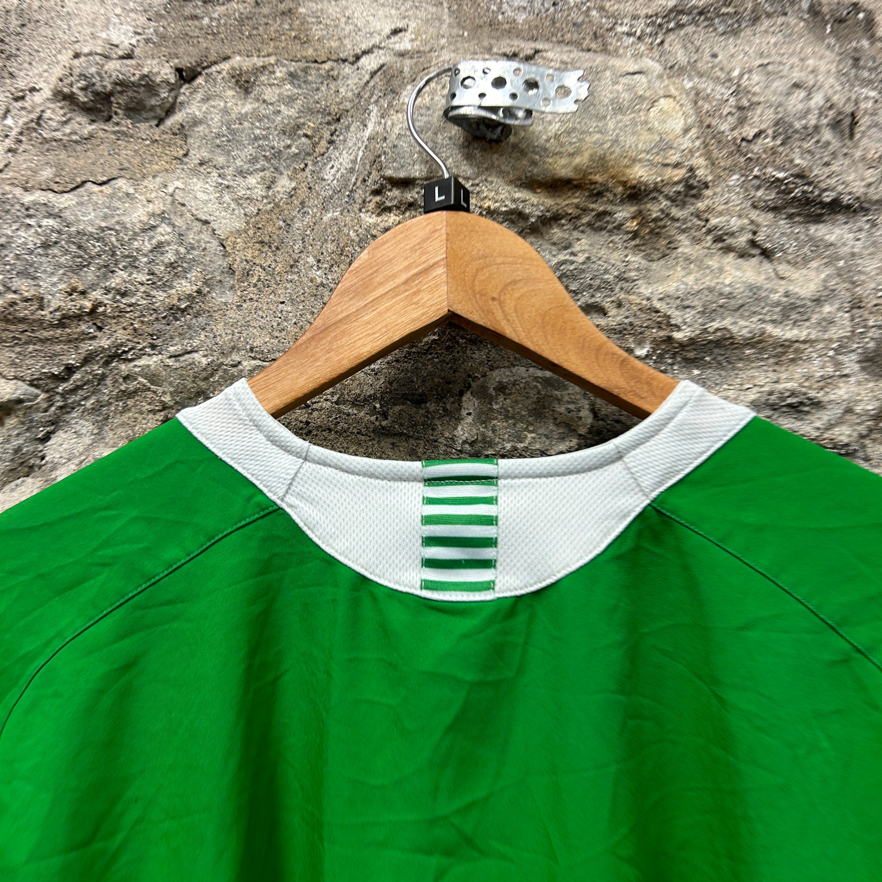 Vintage Celtic 2005-2006 Nike Football Shirt