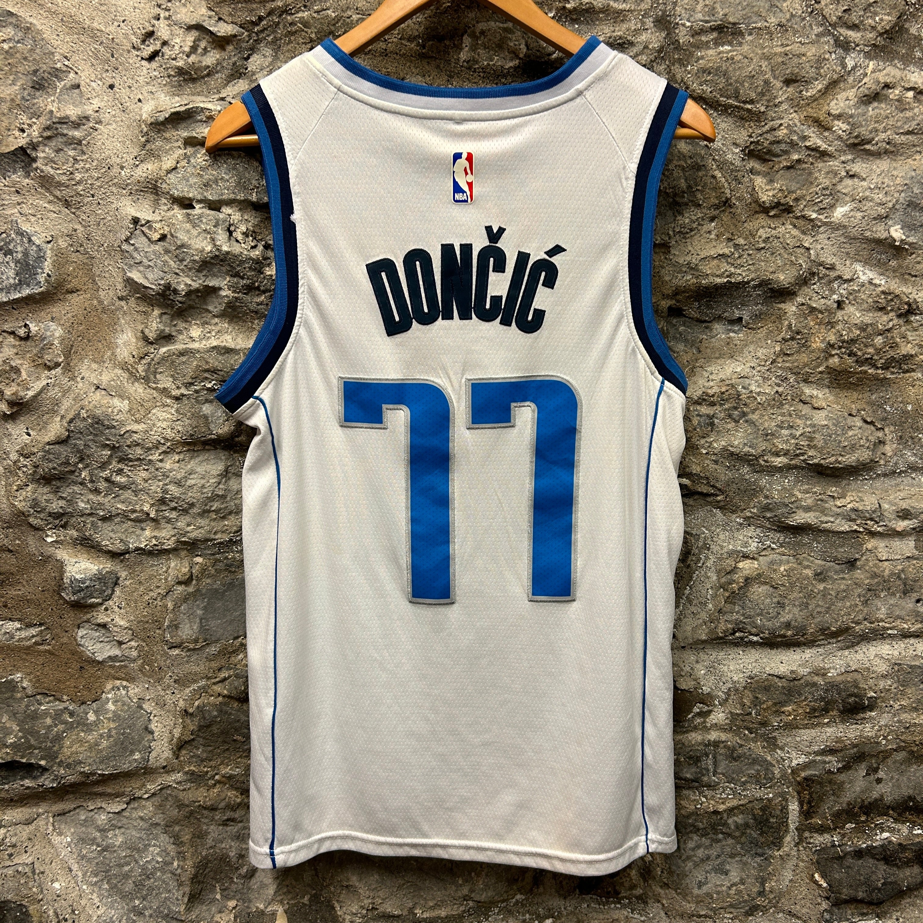 Luka Doncic Dallas Mavericks 2022 Nike Basketball Jersey