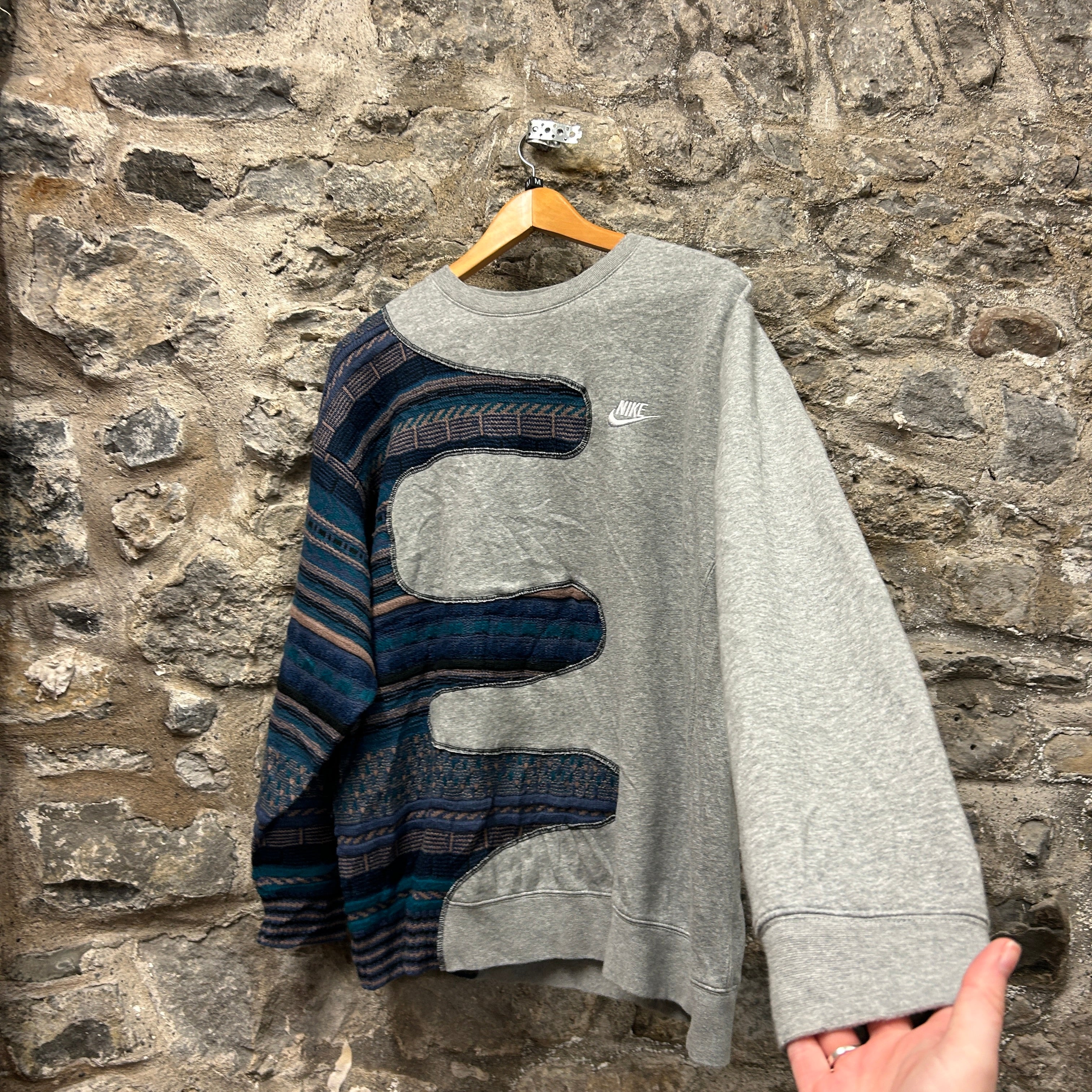 Vintage Nike Sweatshirt