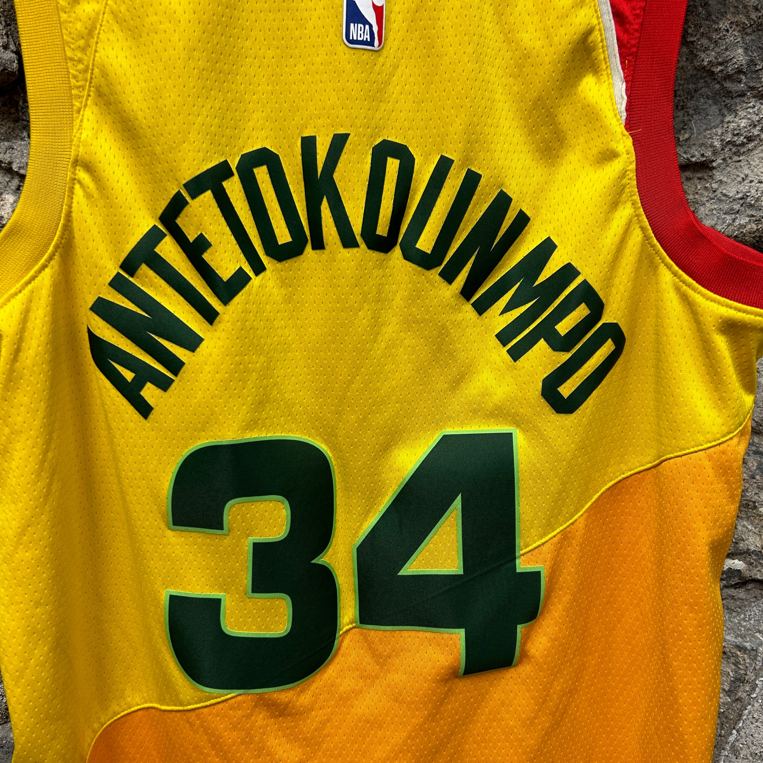 Milwaukee Bucks Giannis AntetokounmpoNike Basketball Jersey