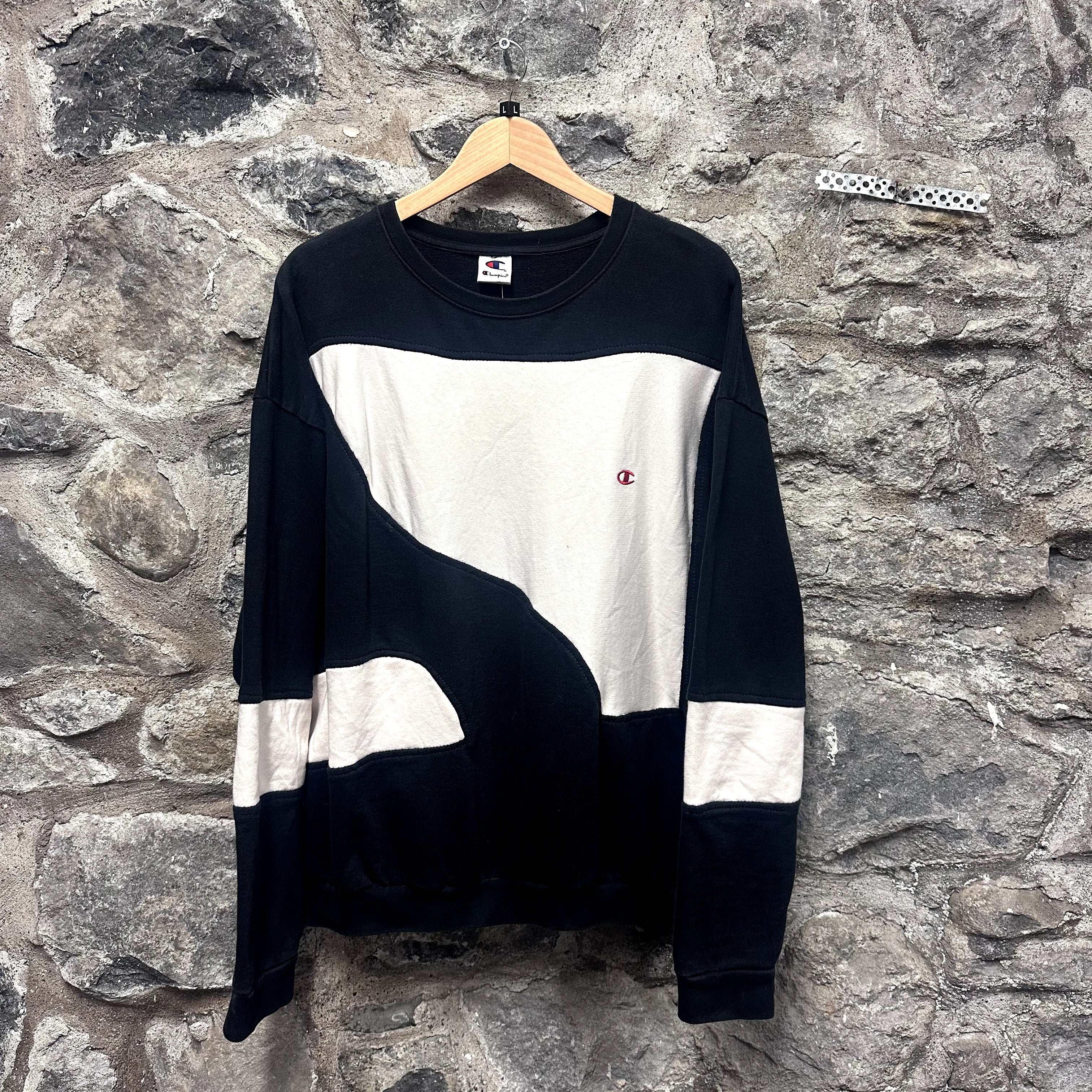 Vintage Champion Sweatshirt