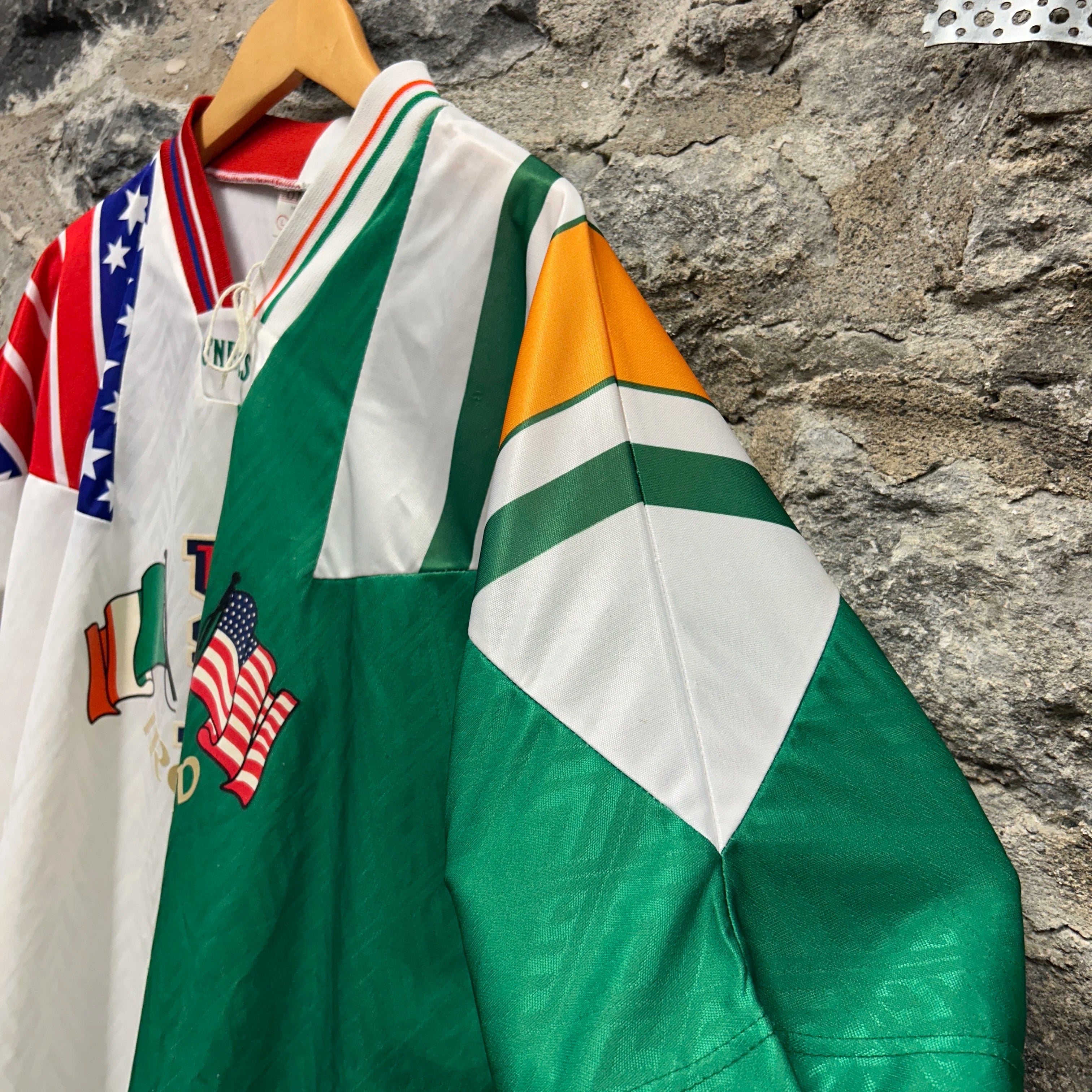 Vintage ireland vs America Jersey