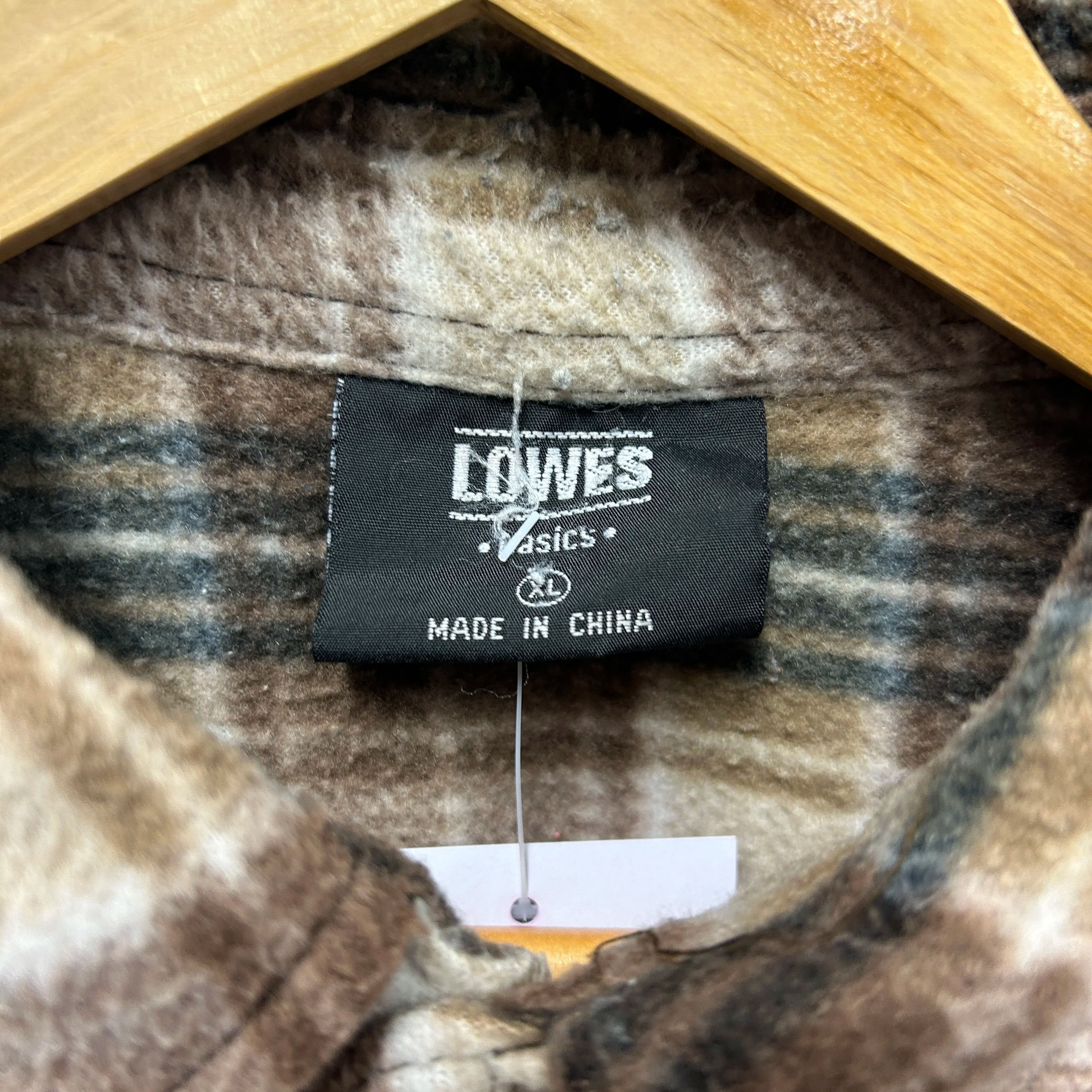 Vintage Lowes Basics Shirt