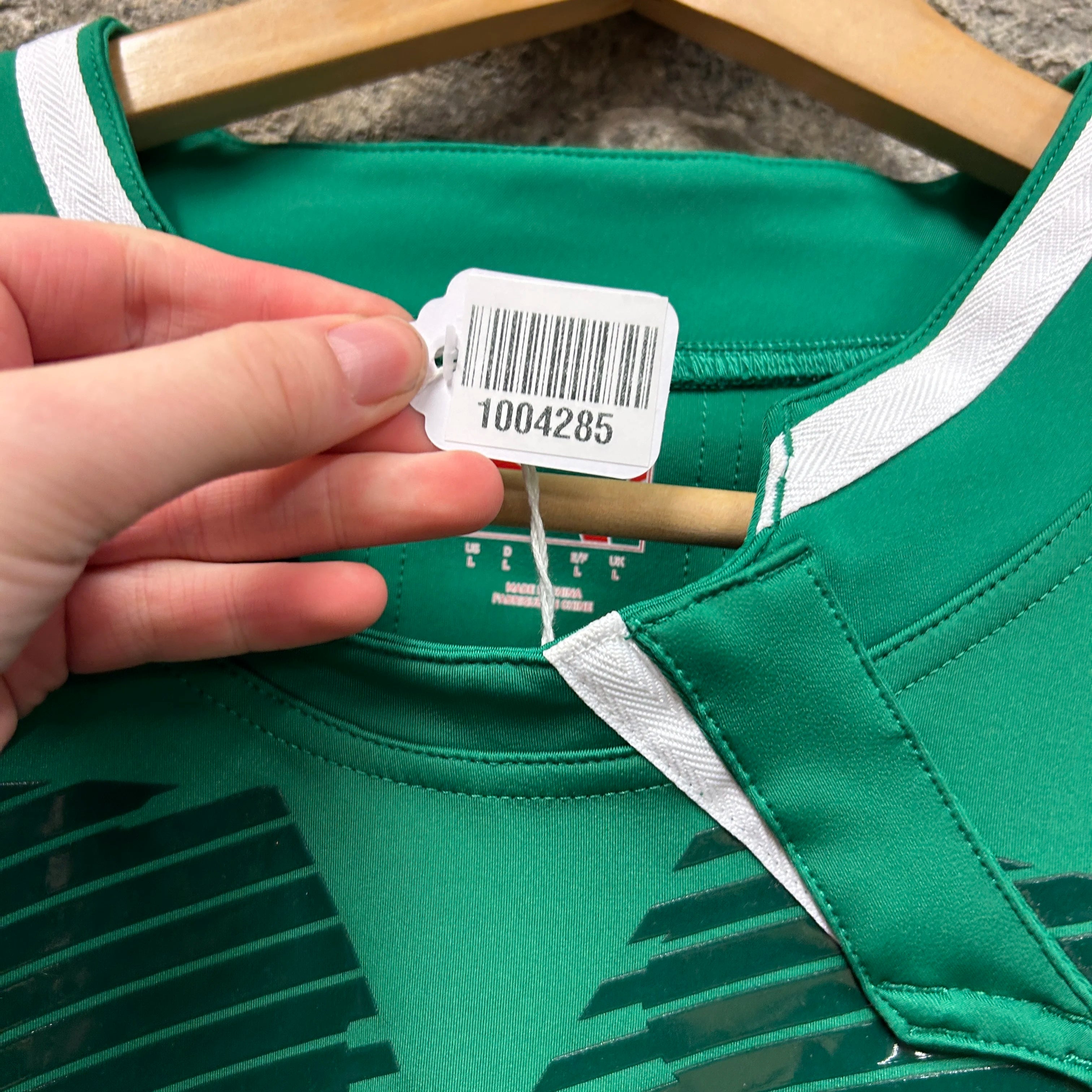 Vintage Ireland Rugby Shirt-2010-2011