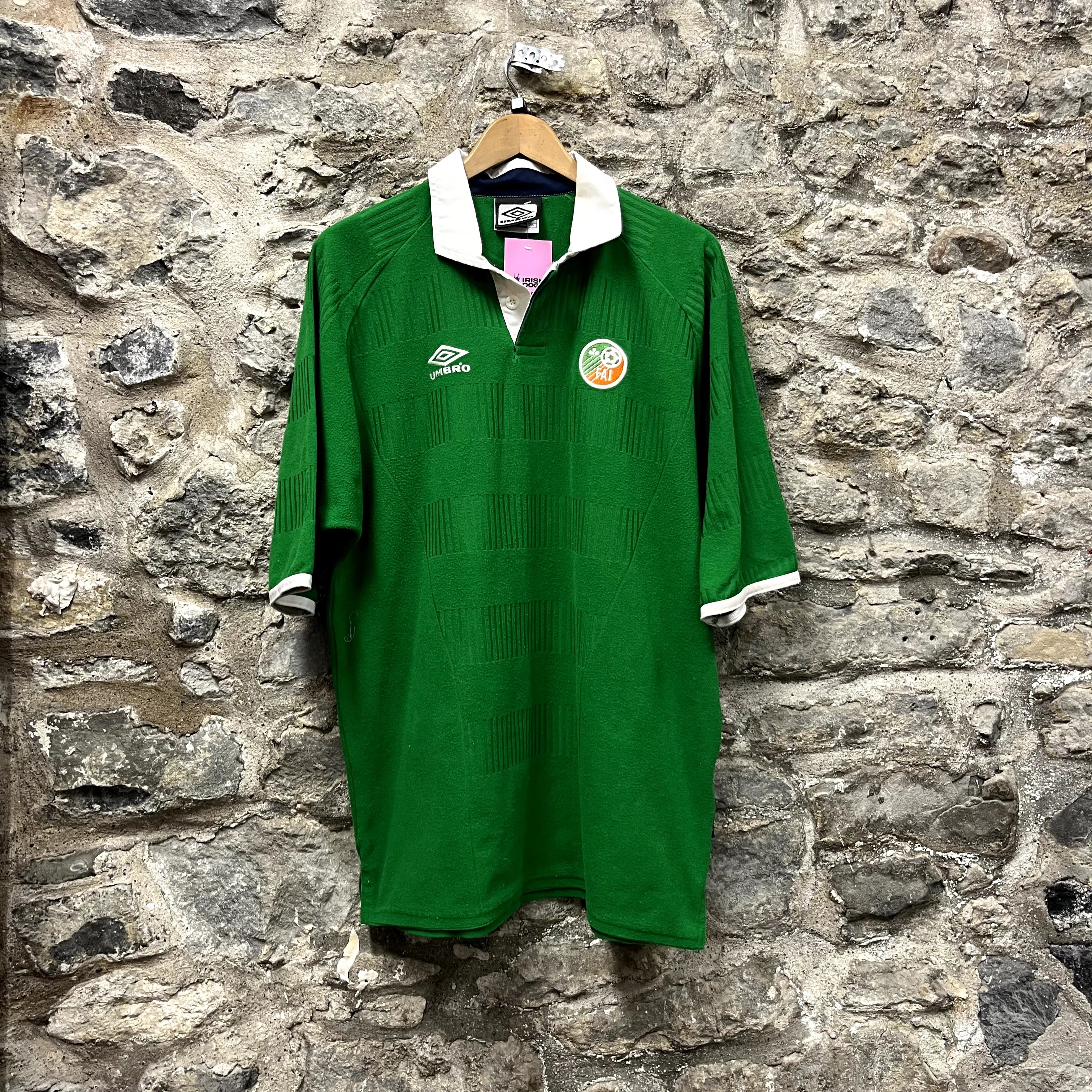 Vintage Ireland Football Jersey-2000