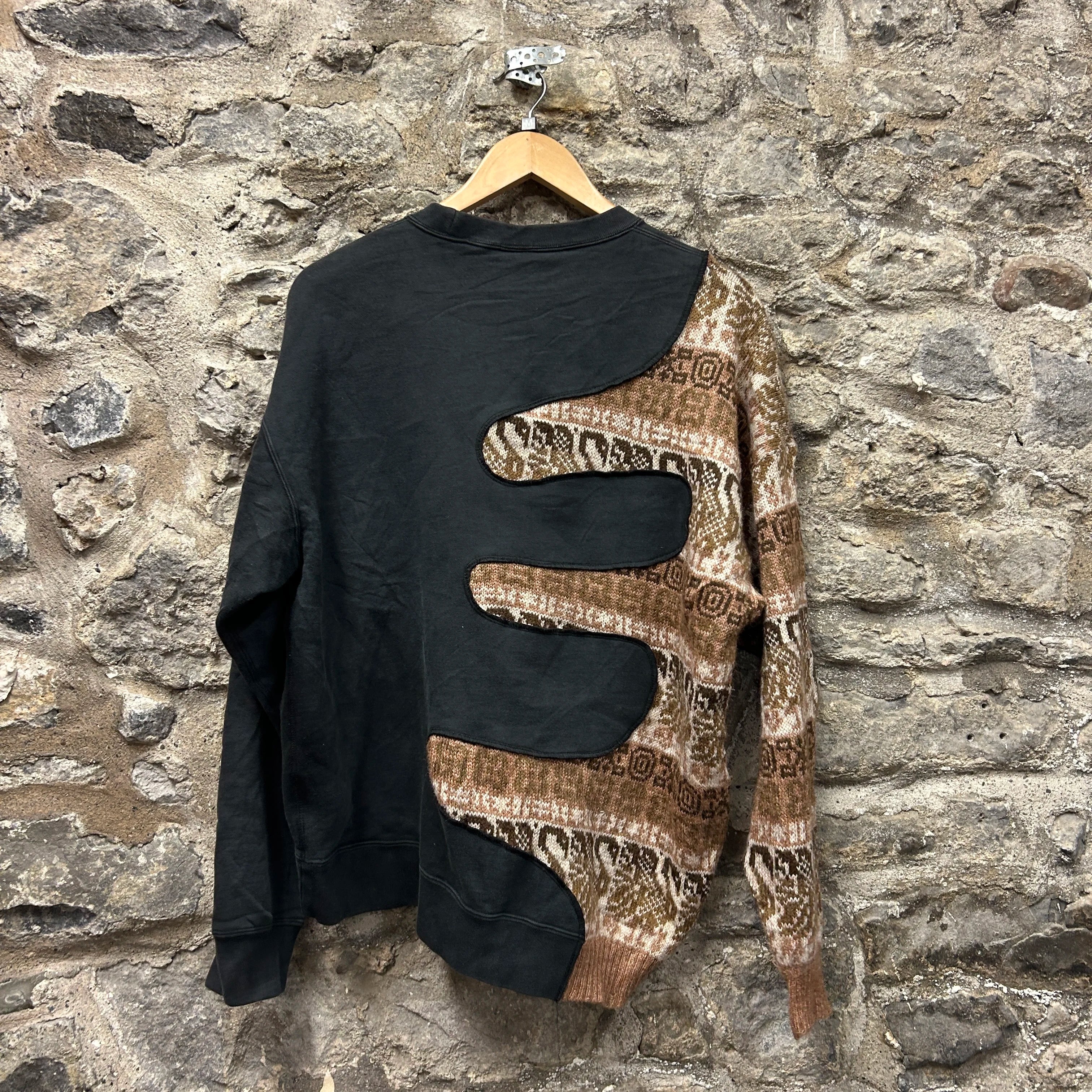 <p>Nike Patterned Rework Sweatshirt</p>