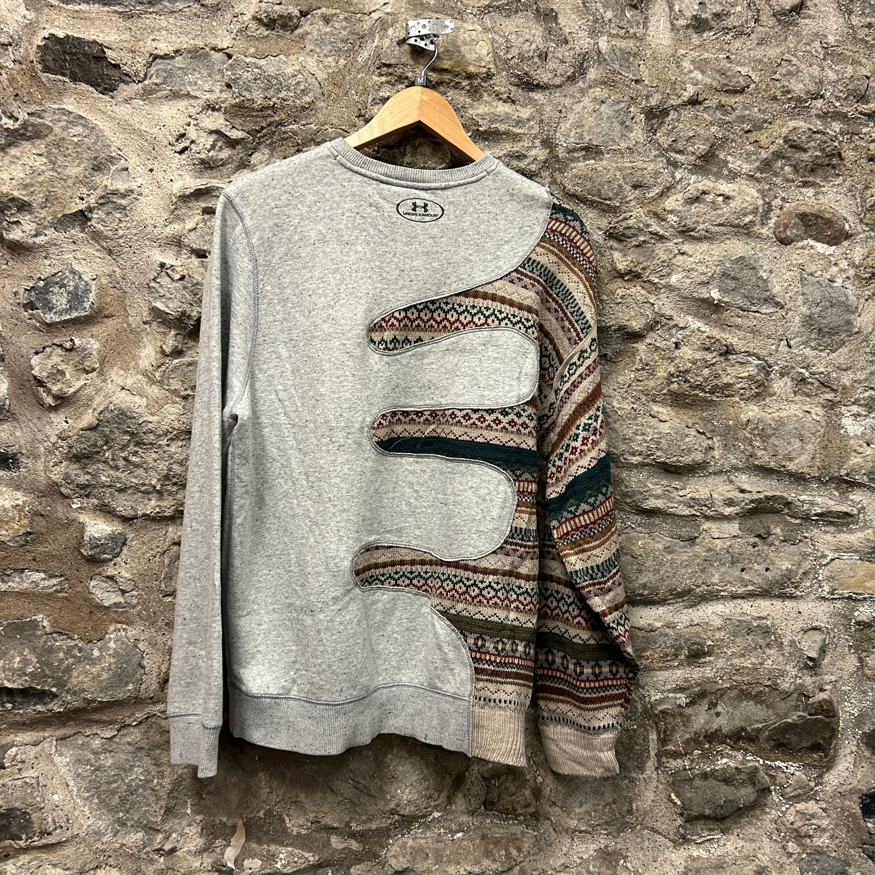 <p>Under Armour Patterned Rework Sweatshirt</p>