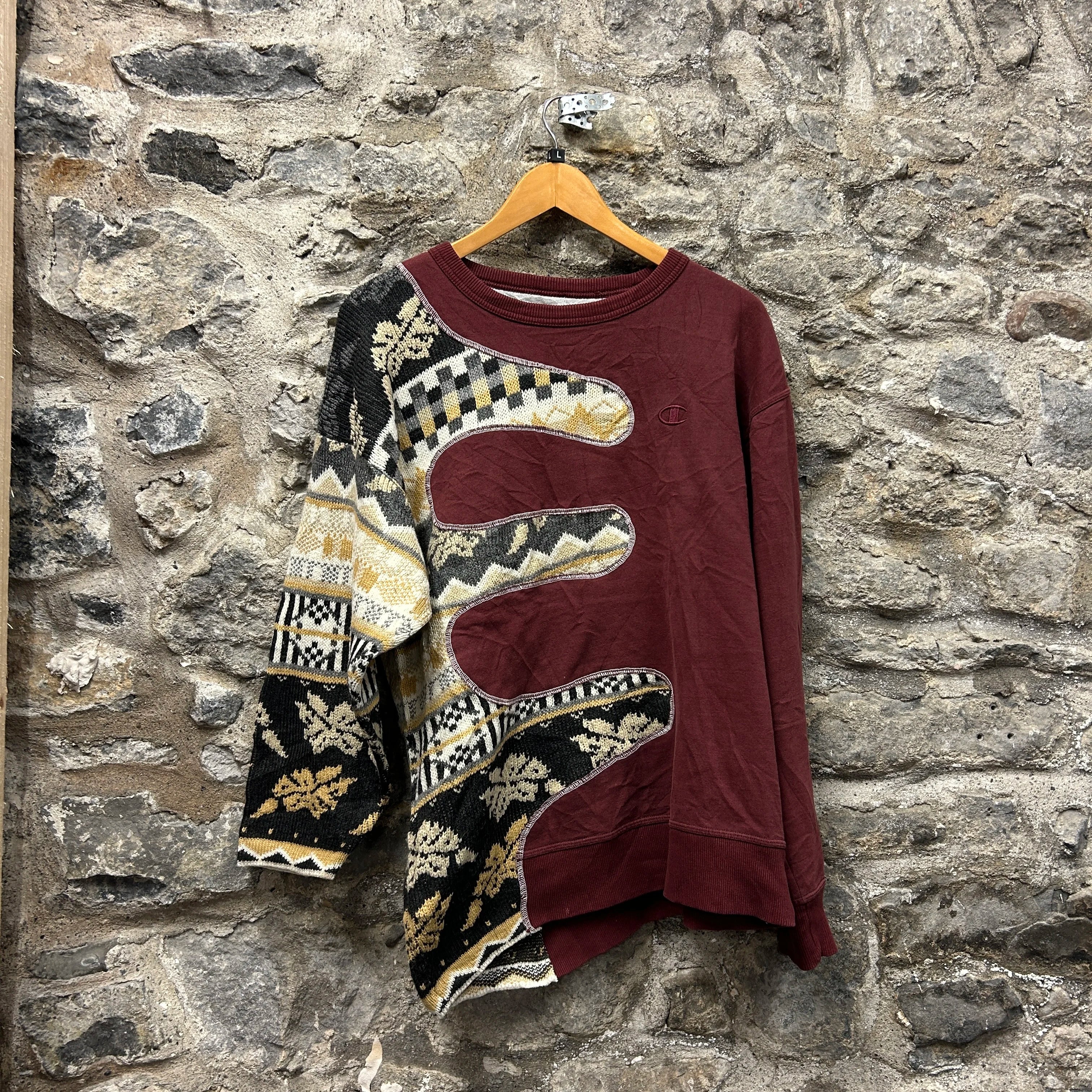 <p>Champion Patterned Rework Sweatshirt</p>