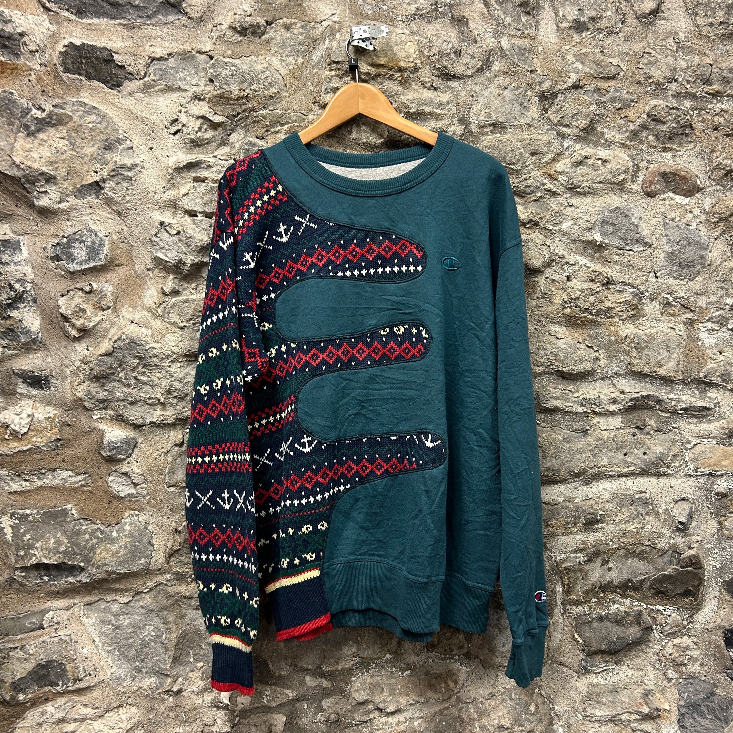 <p>Champion Patterned Rework Sweatshirt</p>