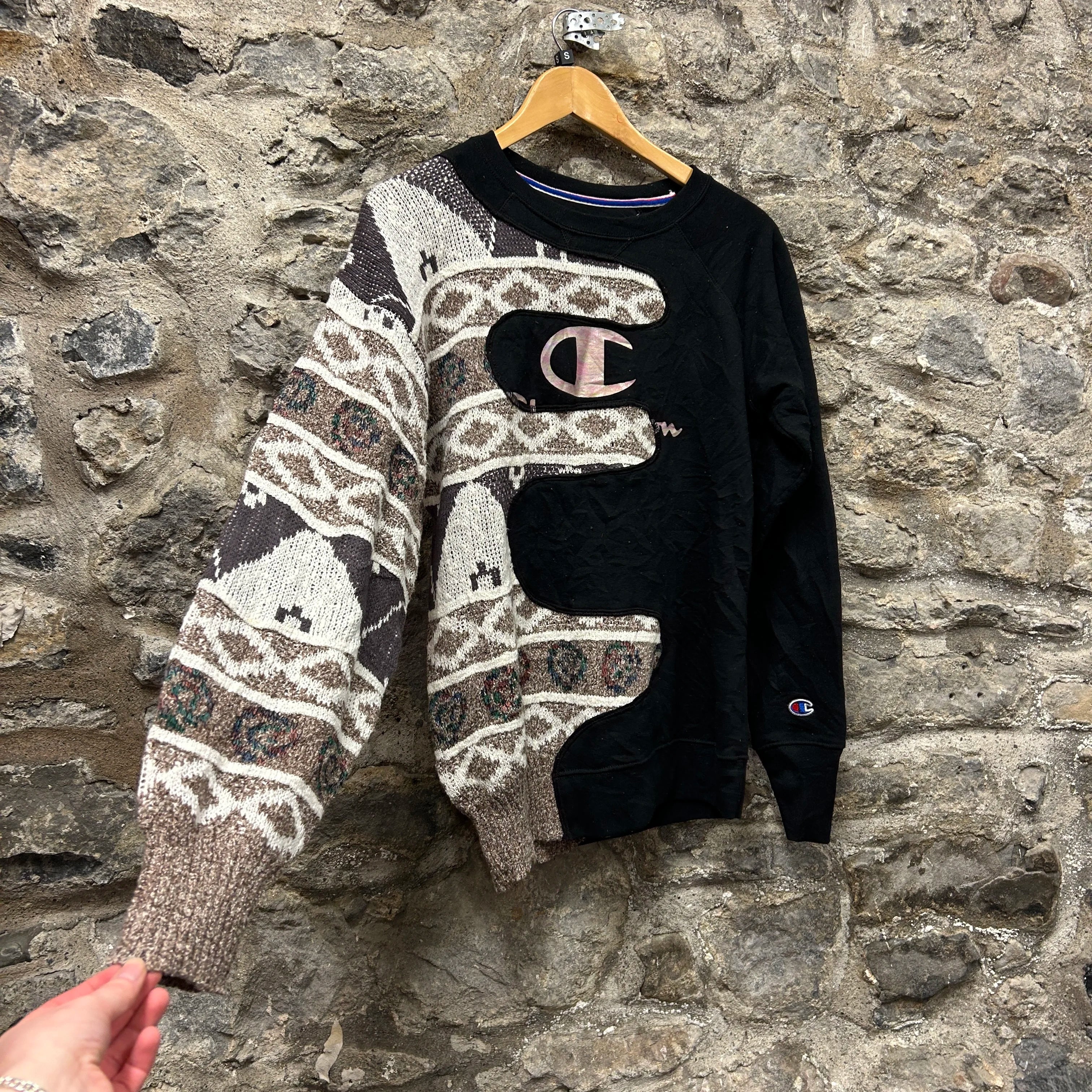 Vintage Champion Sweatshirt