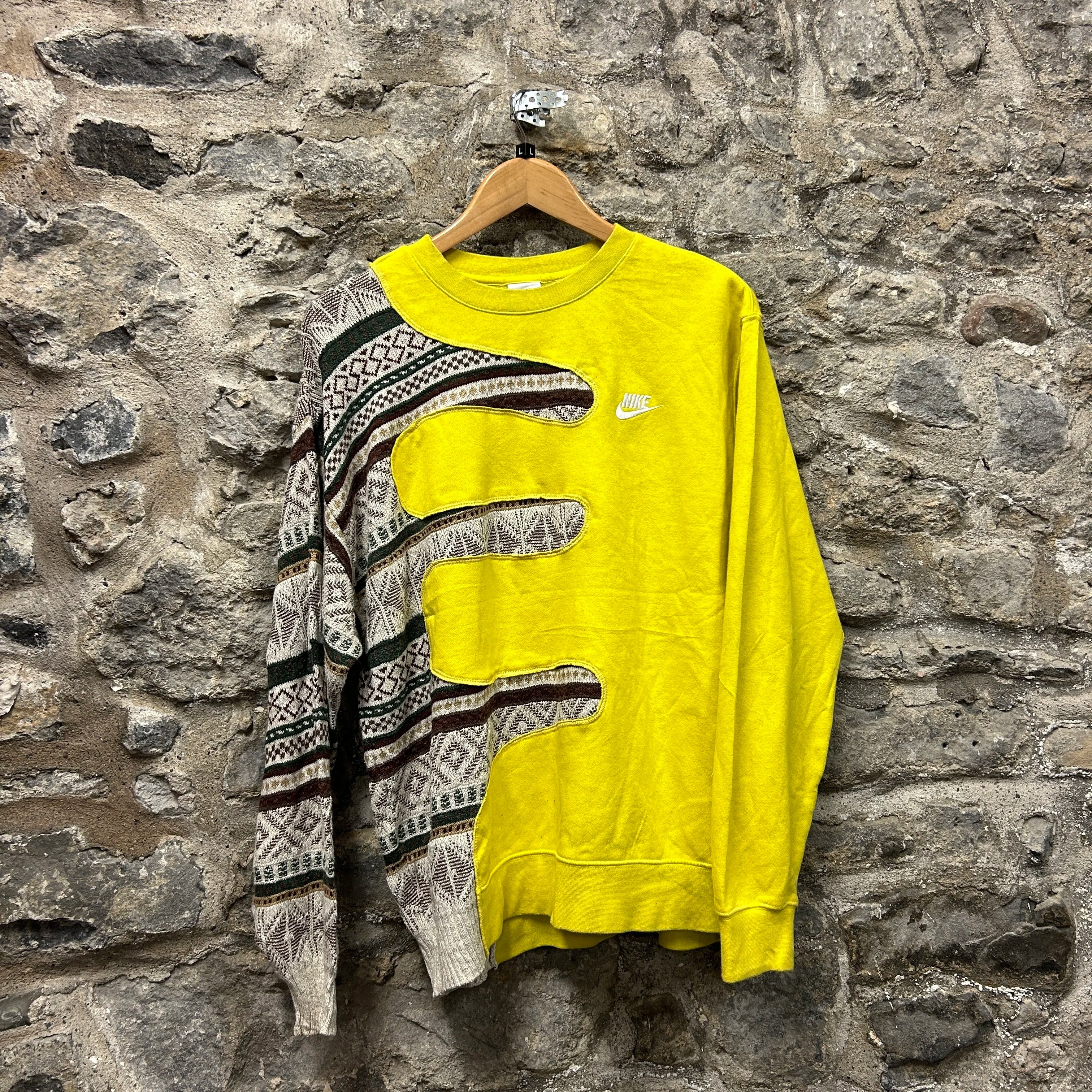 Vintage Nike Sweatshirt