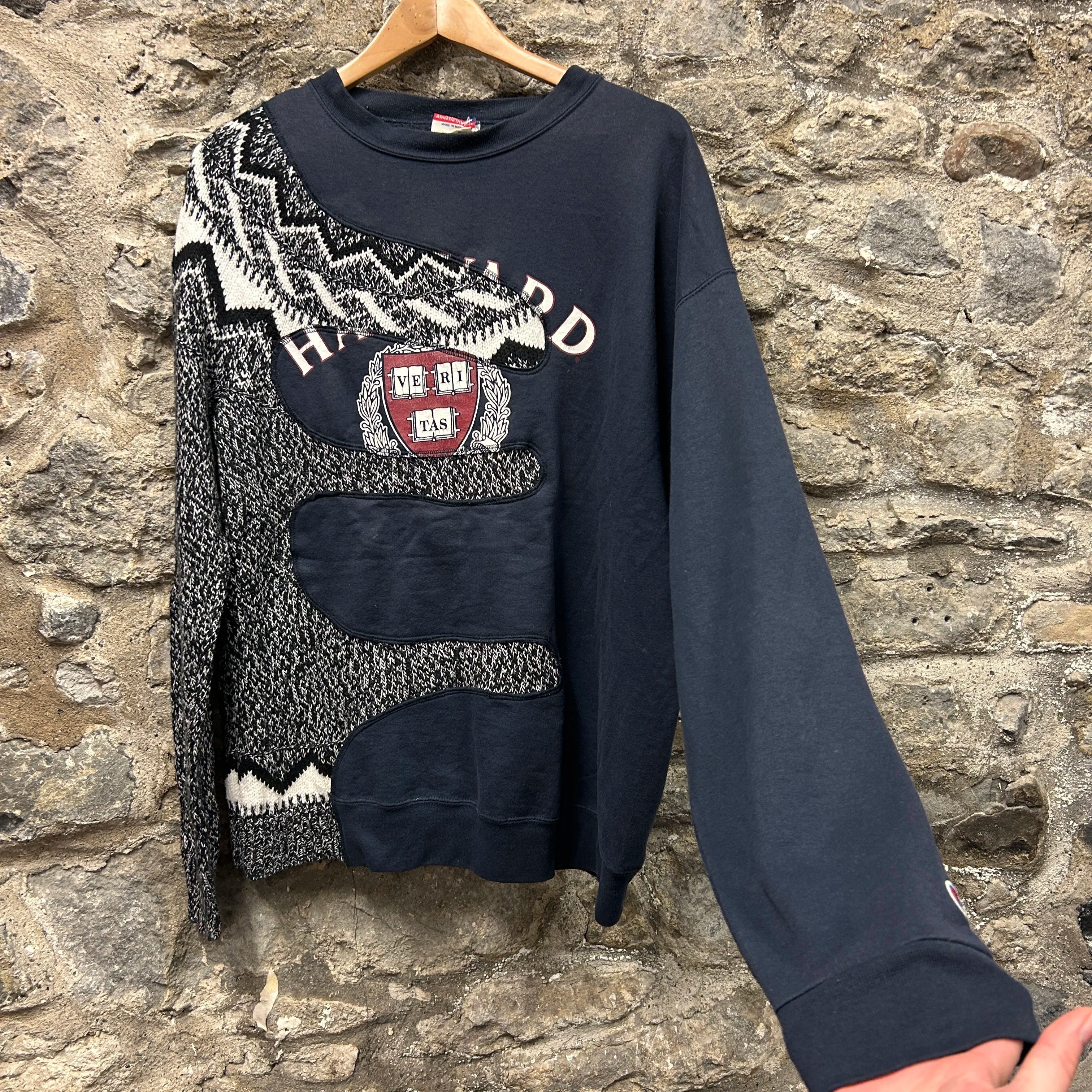 <p>Champion Patterned Rework Sweatshirt</p>