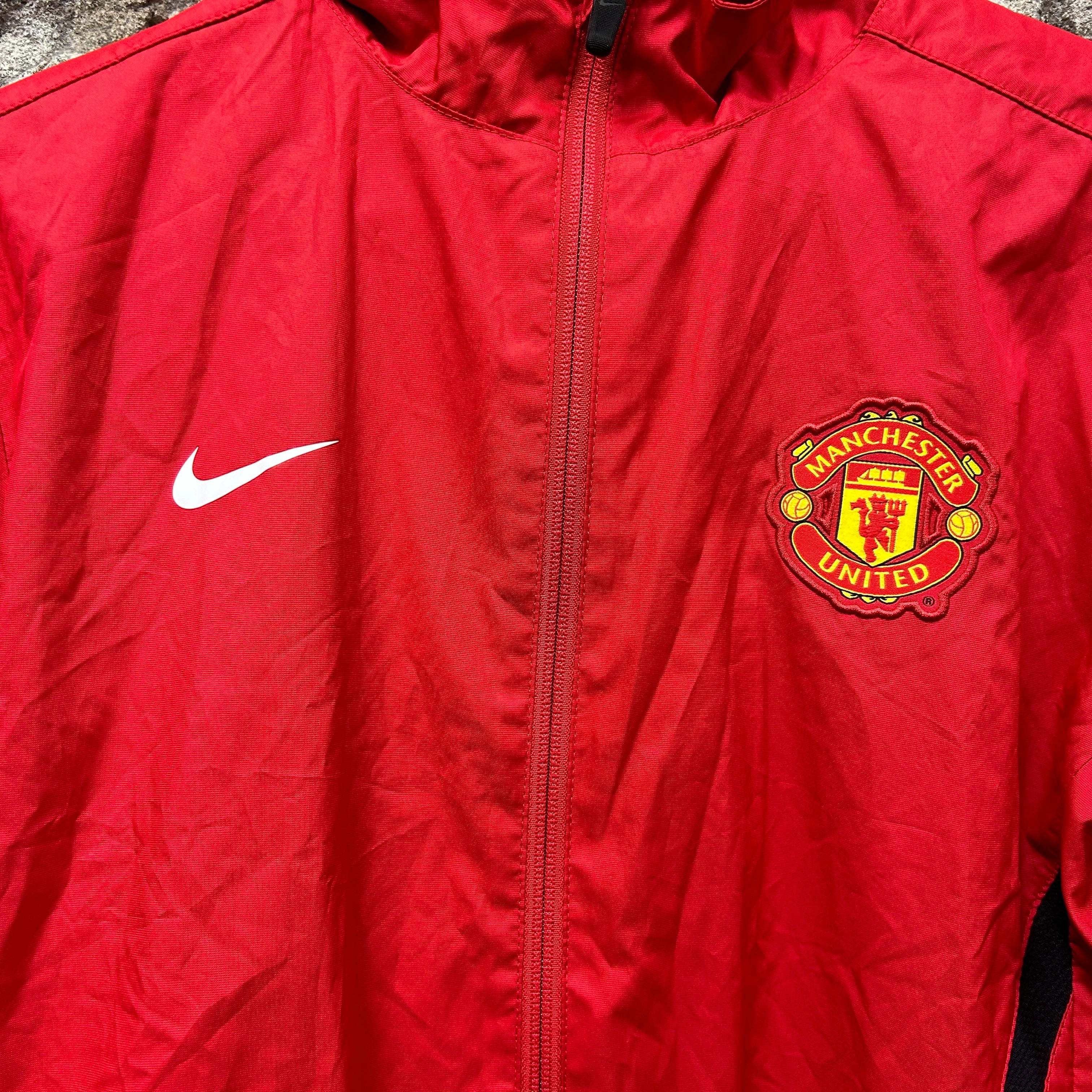 <p>Manchester United Windbreaker Jacket</p>