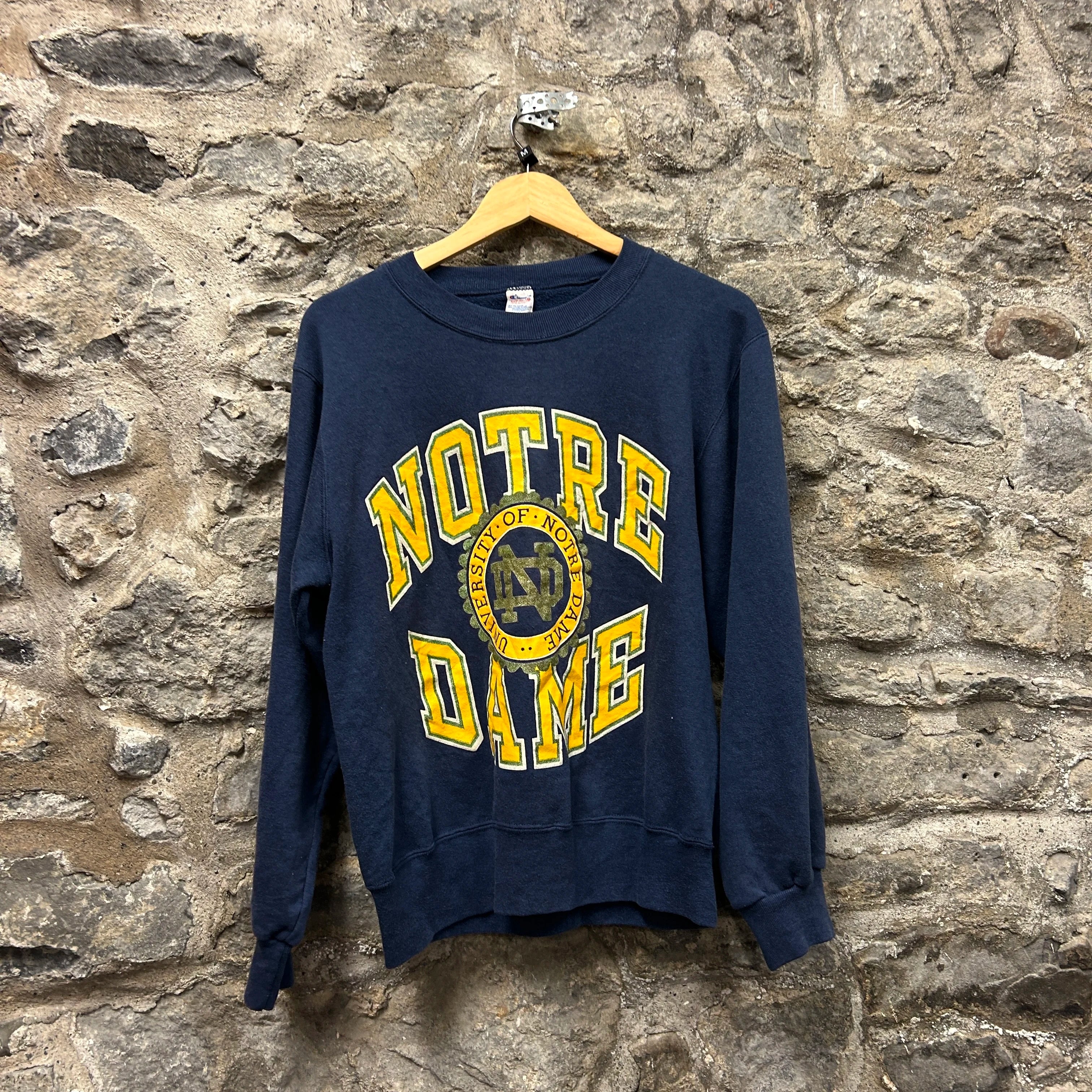 <p>Notre Dame Sweatshirt</p>