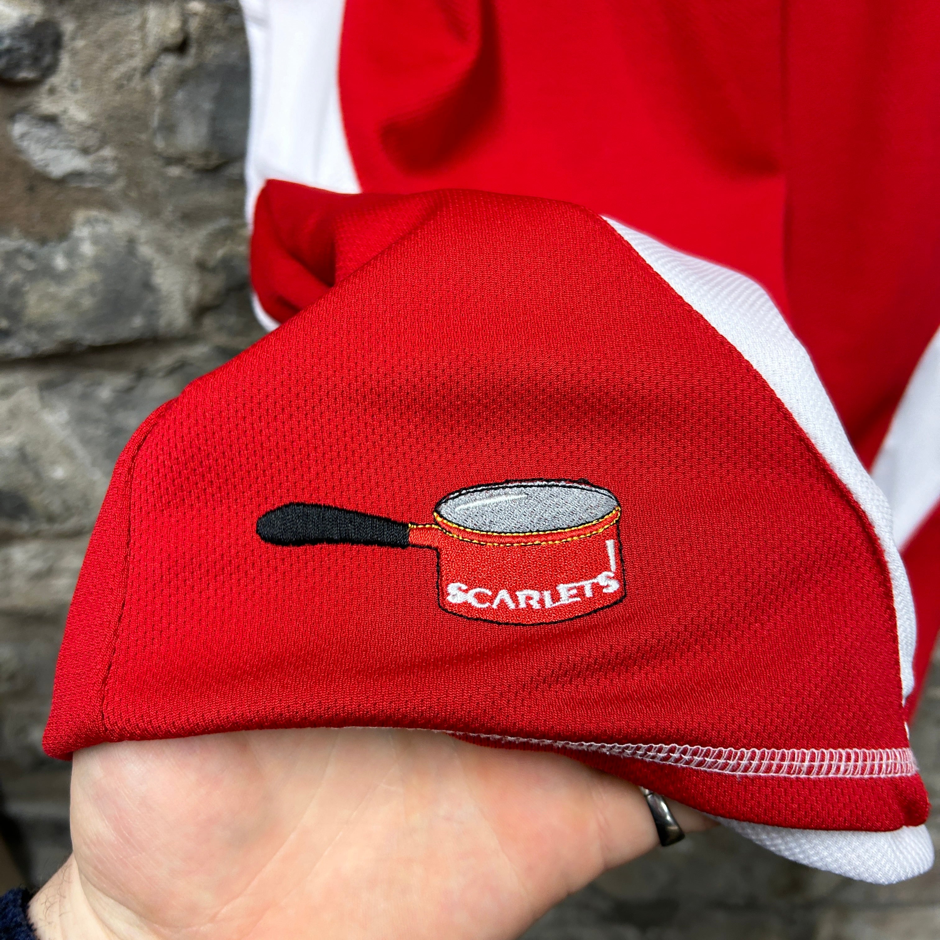 Scarlets 2005/2006Kooga Rugby Jersey