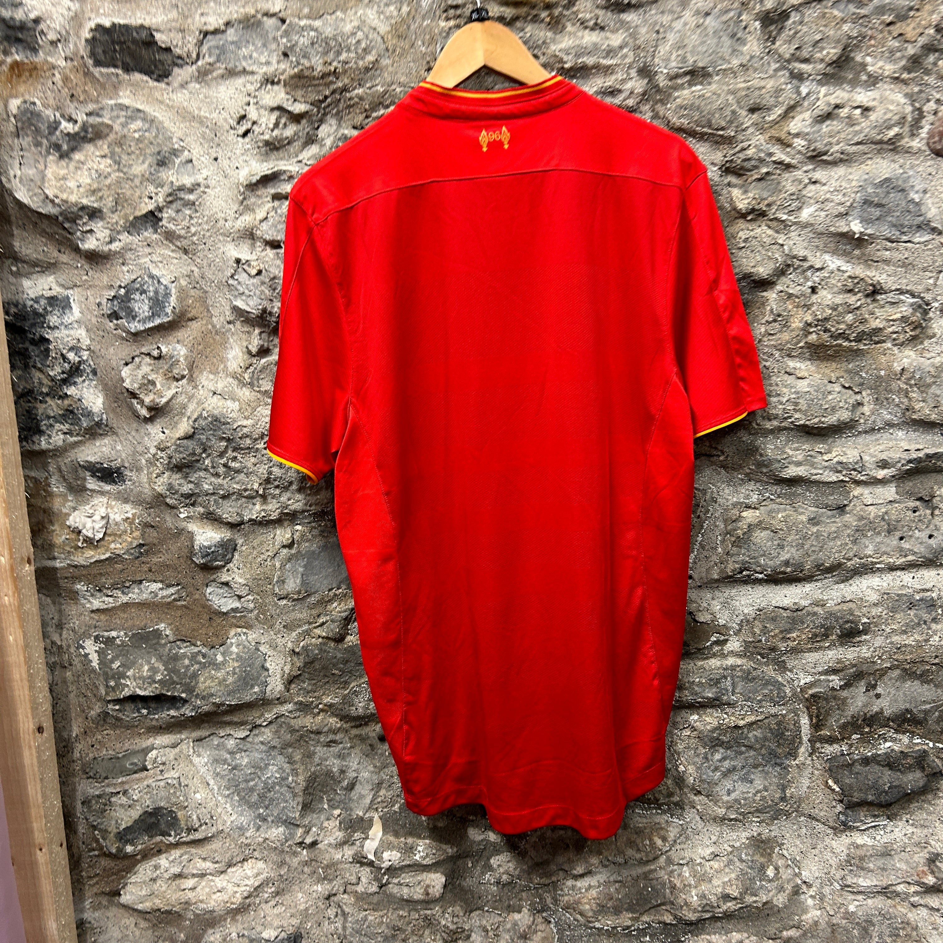 Liverpool 2016/2017 New Balance Football Shirt