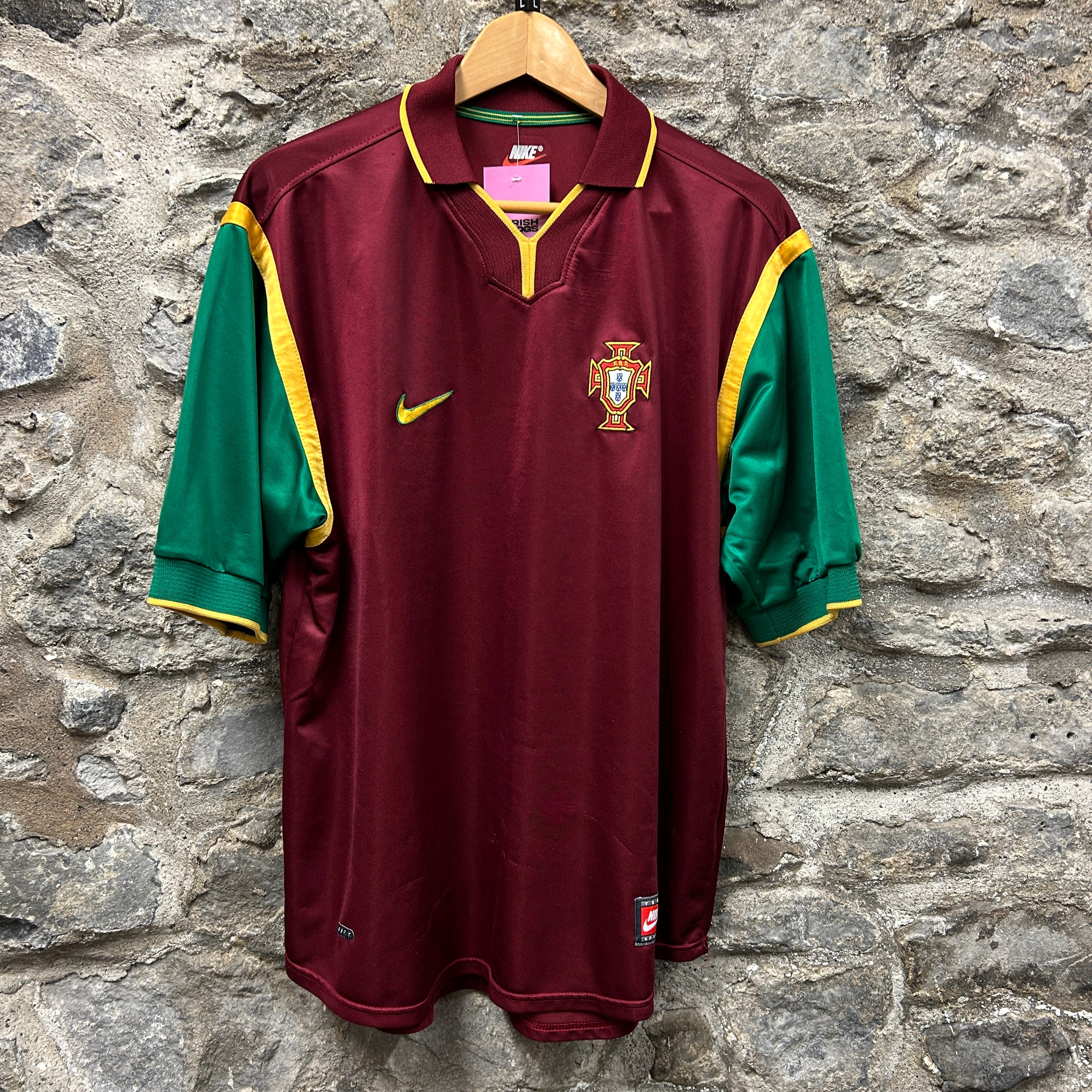Vintage Portugal 1998/1999 Nike Football Shirt