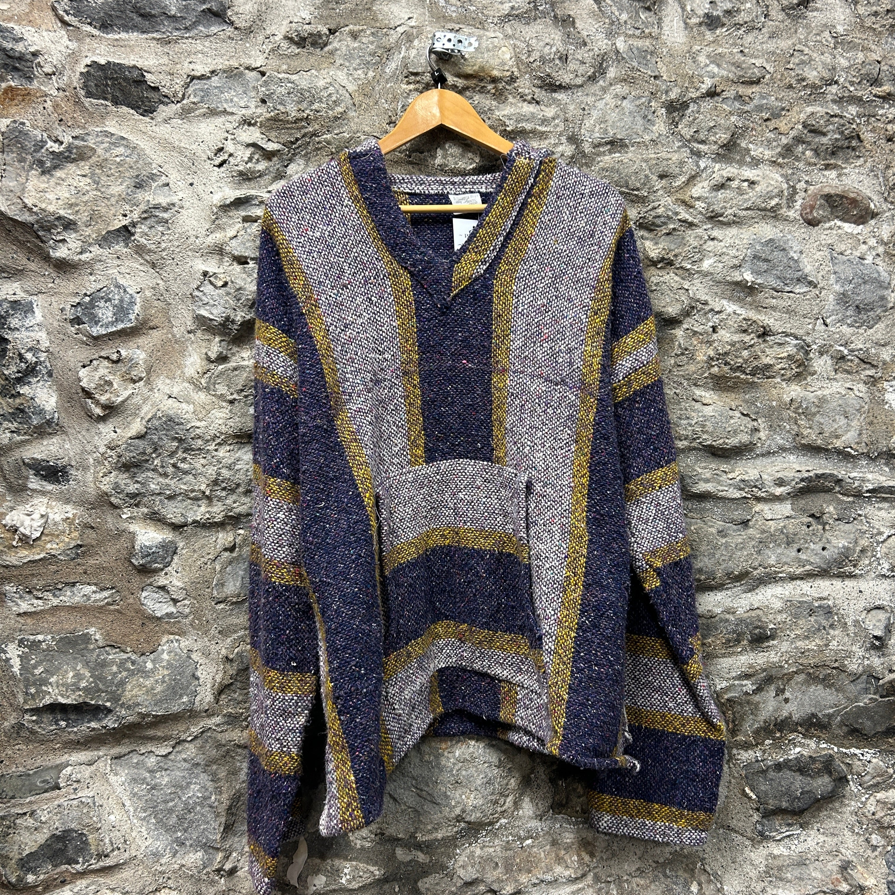 Vintage Artesanías Mayo Baja Hoodie