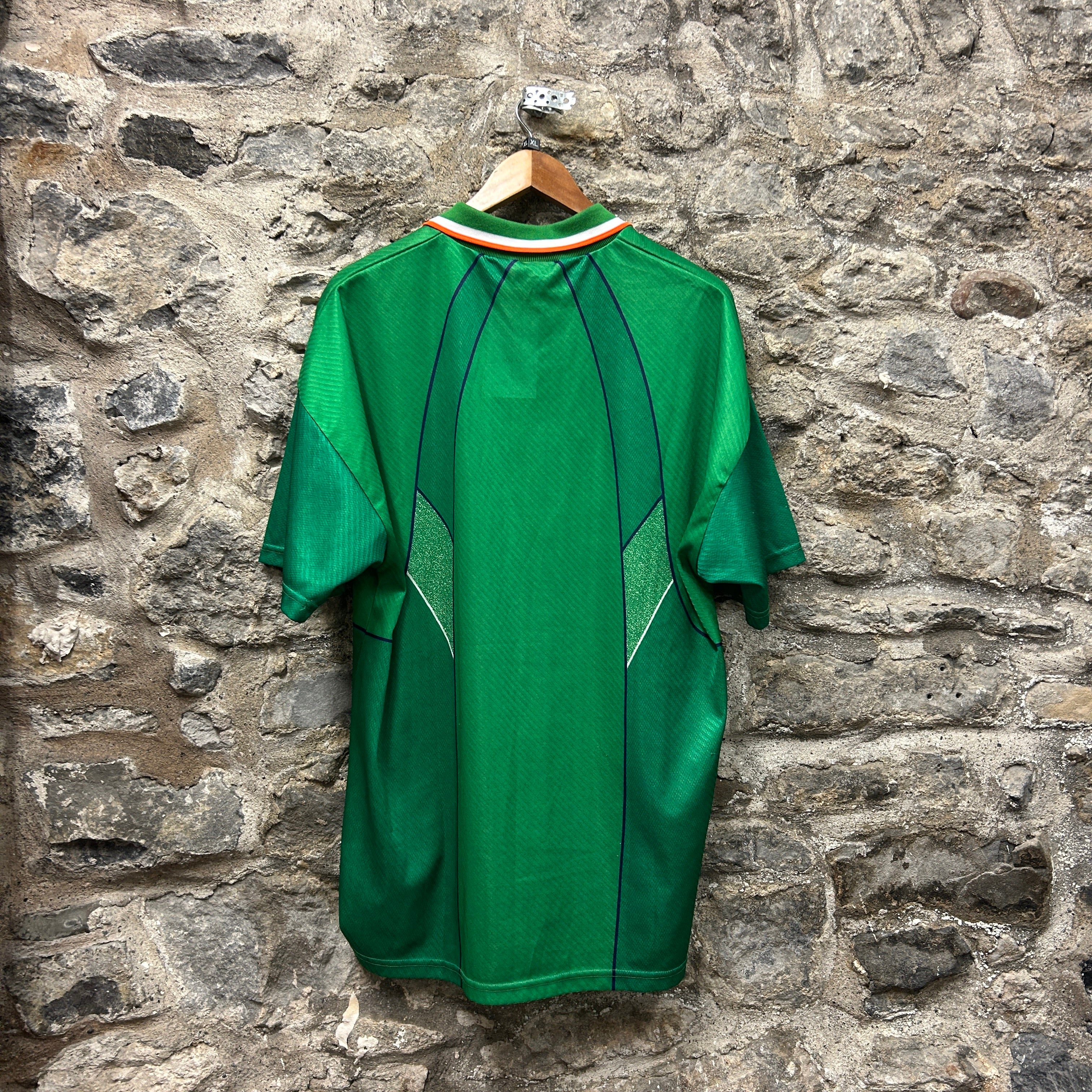Vintage Ireland 1994-1995 Umbro Football Shirt