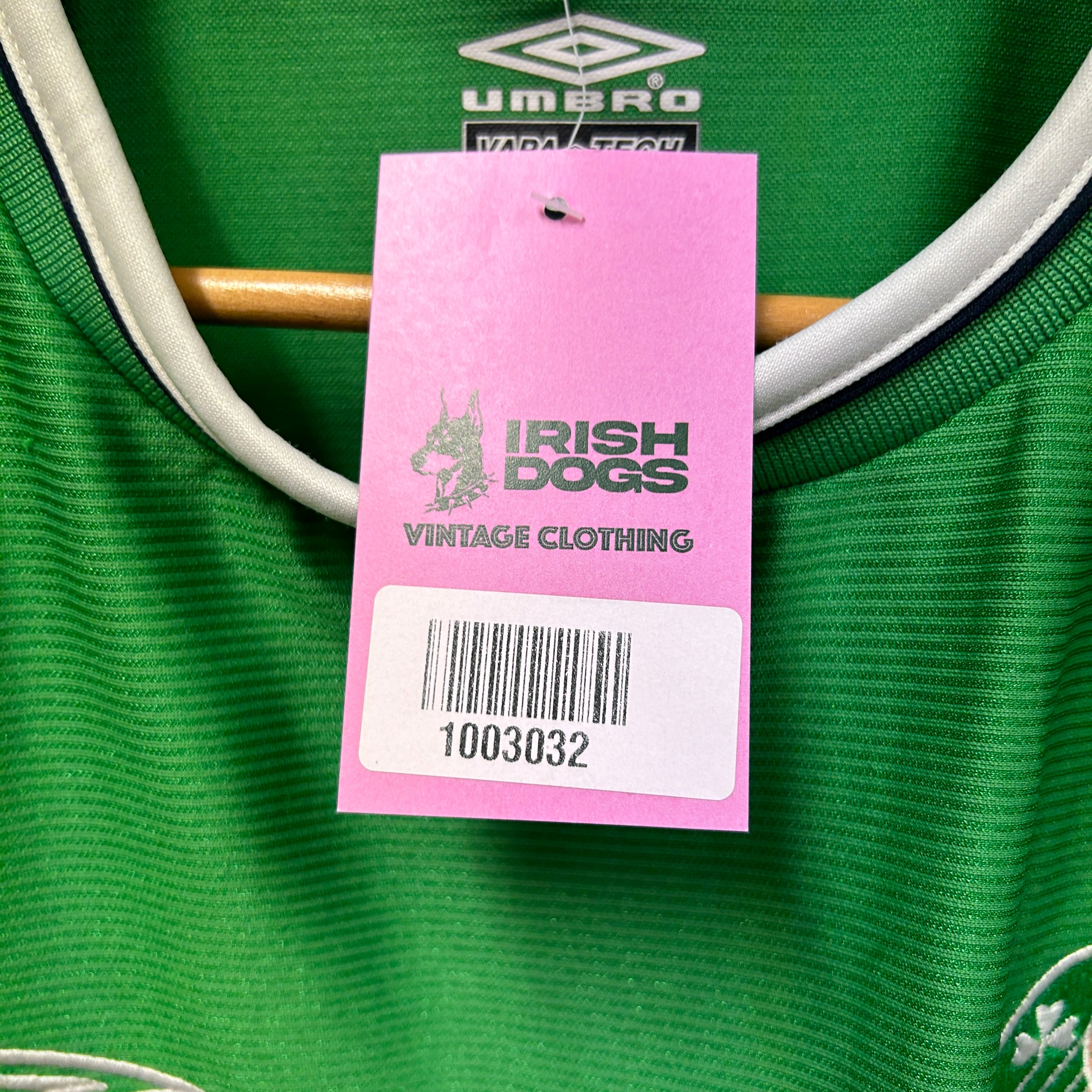 Ireland 2001-2003 Umbro Football Shirt