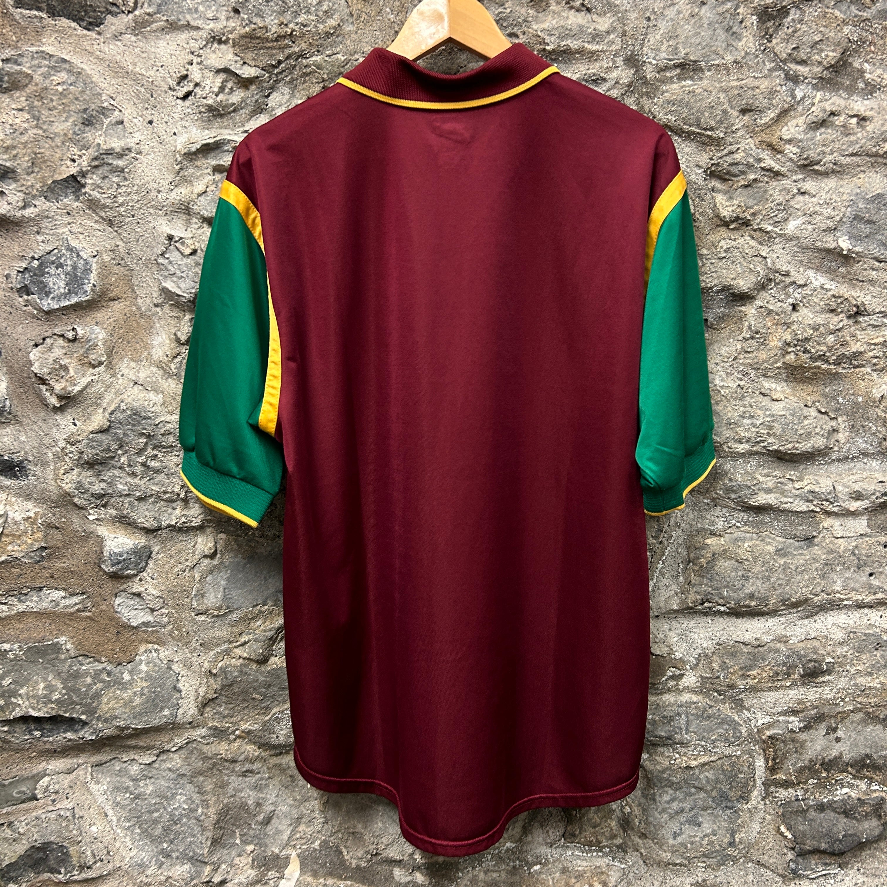 Vintage Portugal 1998/1999 Nike Football Shirt